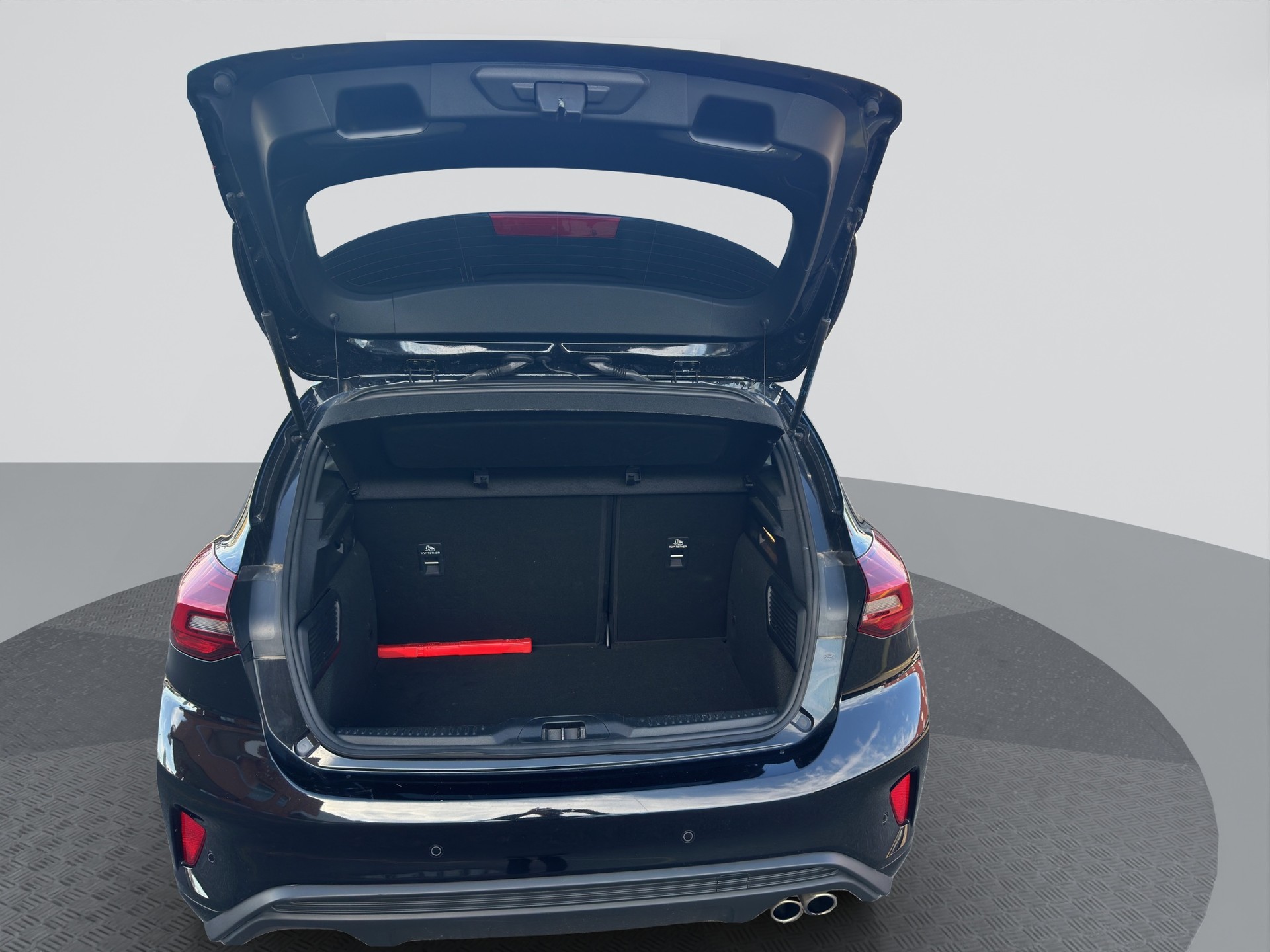 FORD Focus 1.5 TDCi EcoBlue ST-Line Automatic-image-4
