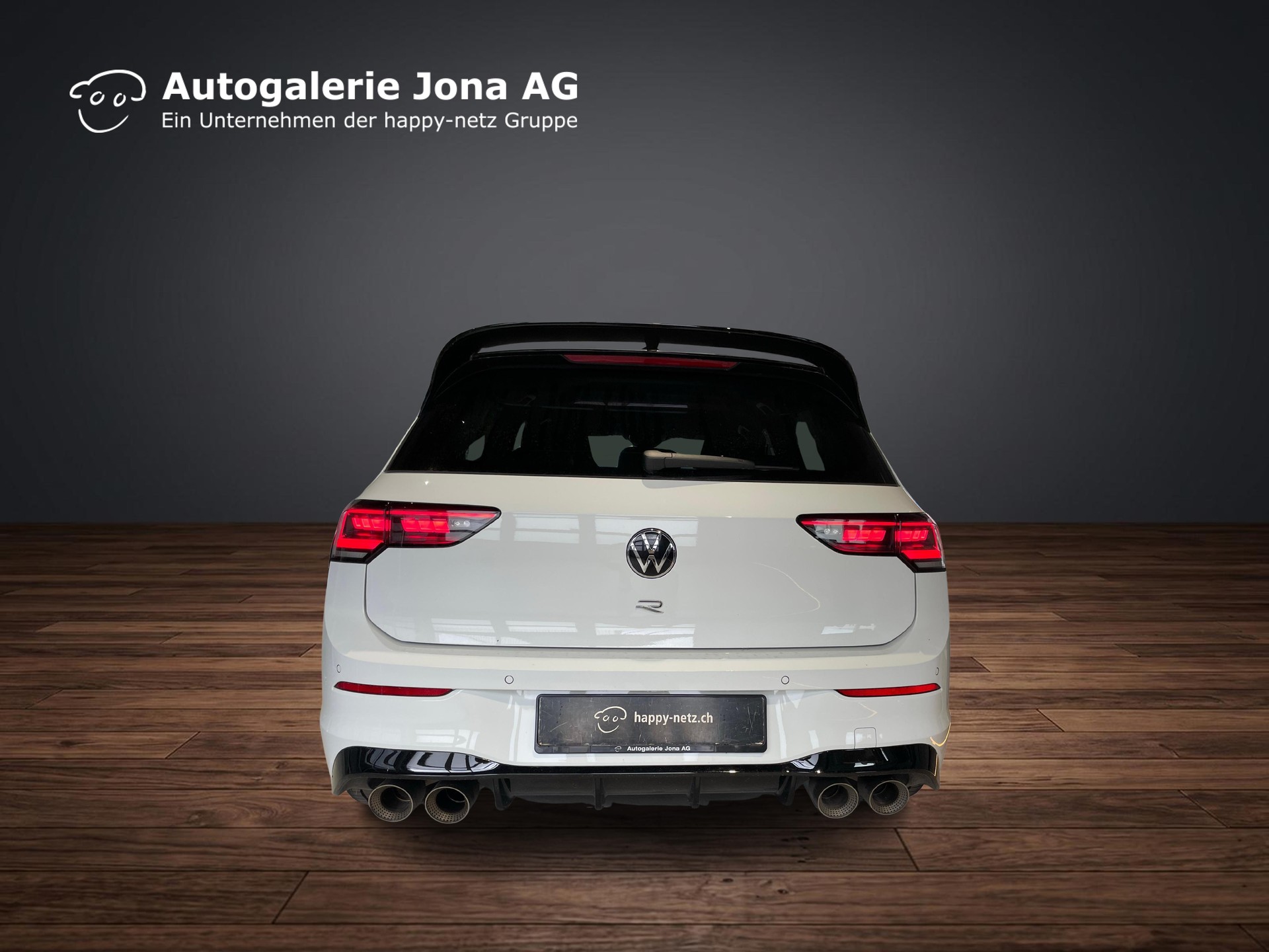 VW Golf VIII 2.0 TSI R DSG 4motion-image-3