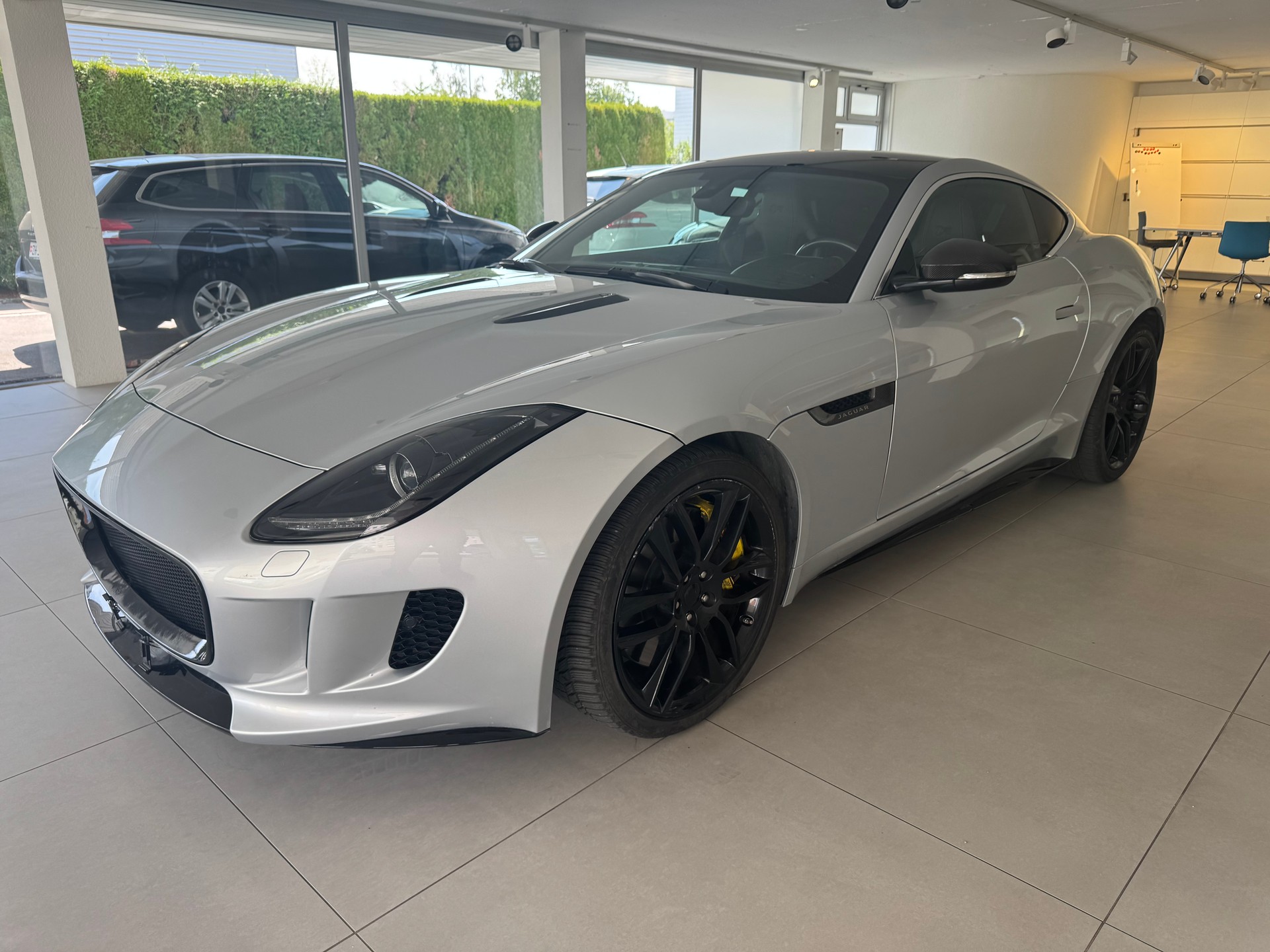 JAGUAR F-Type Coupé R 5.0 V8 S/C-image-0