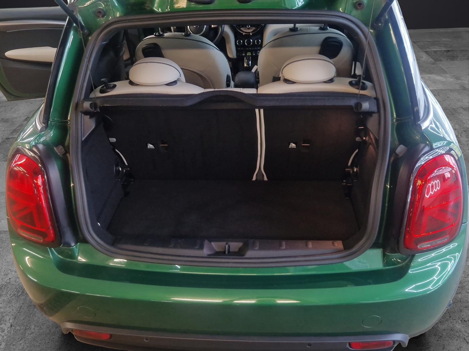MINI F56 Cooper SE-image-12