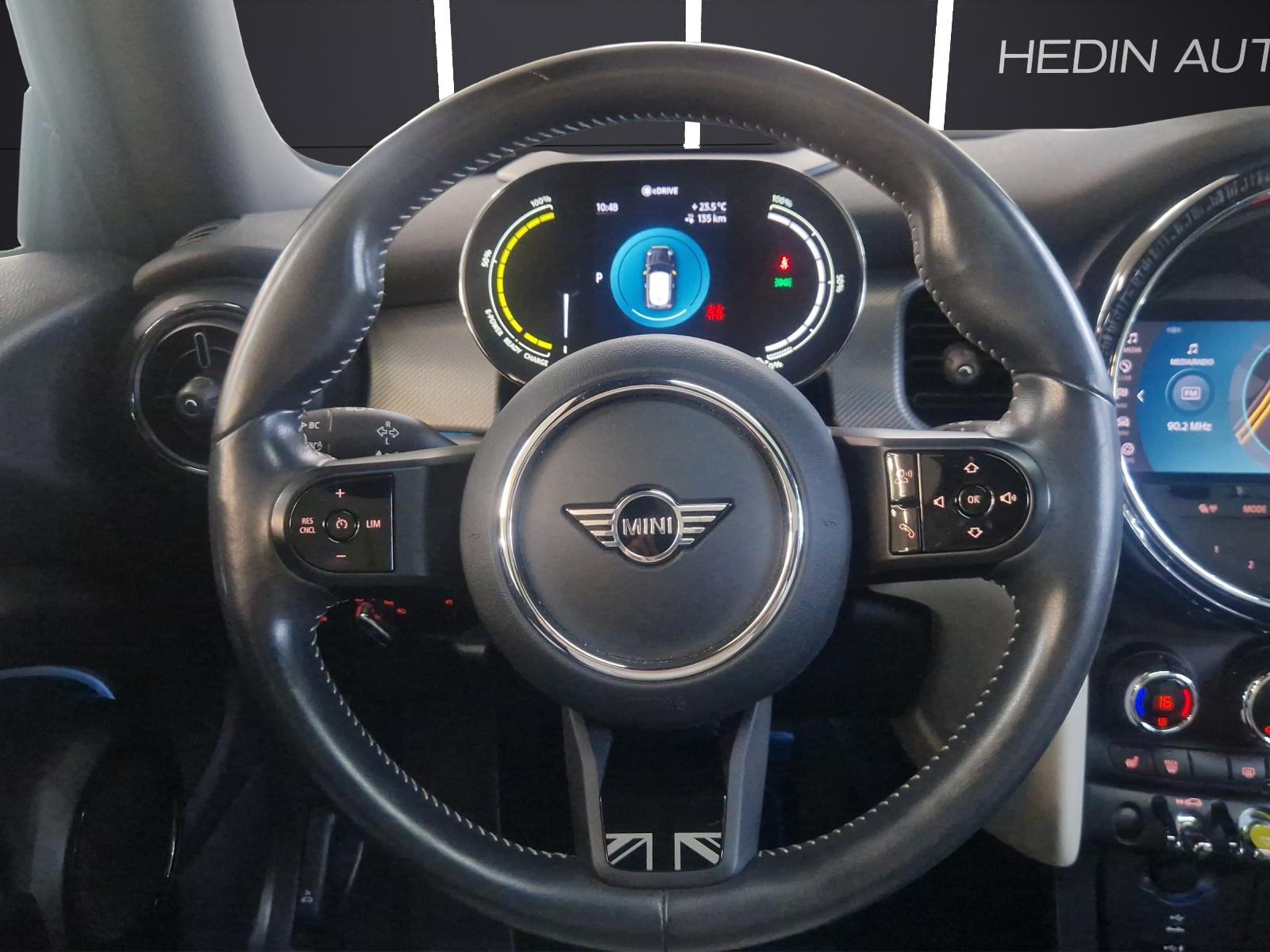 MINI F56 Cooper SE-image-18