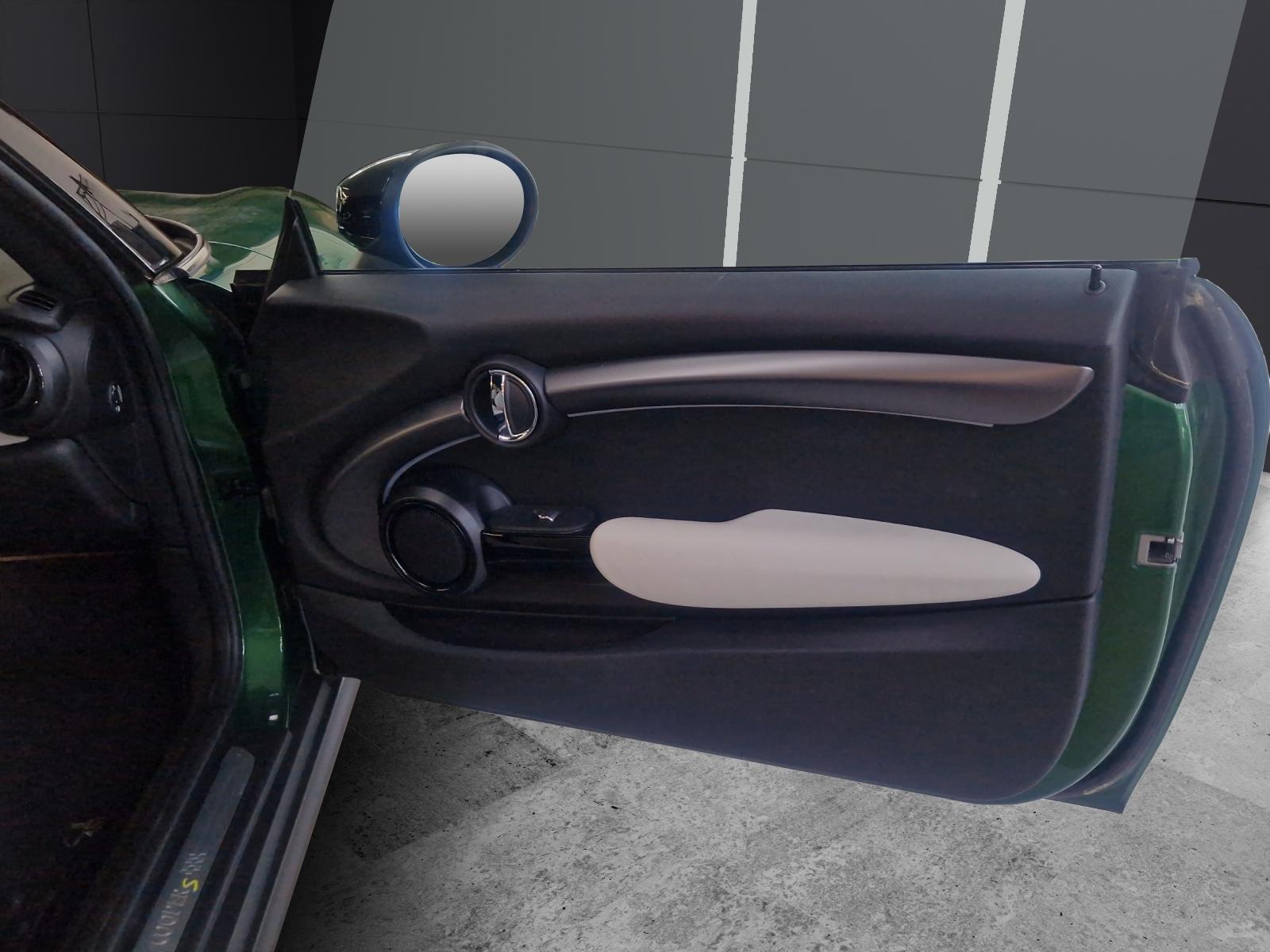 MINI F56 Cooper SE-image-15