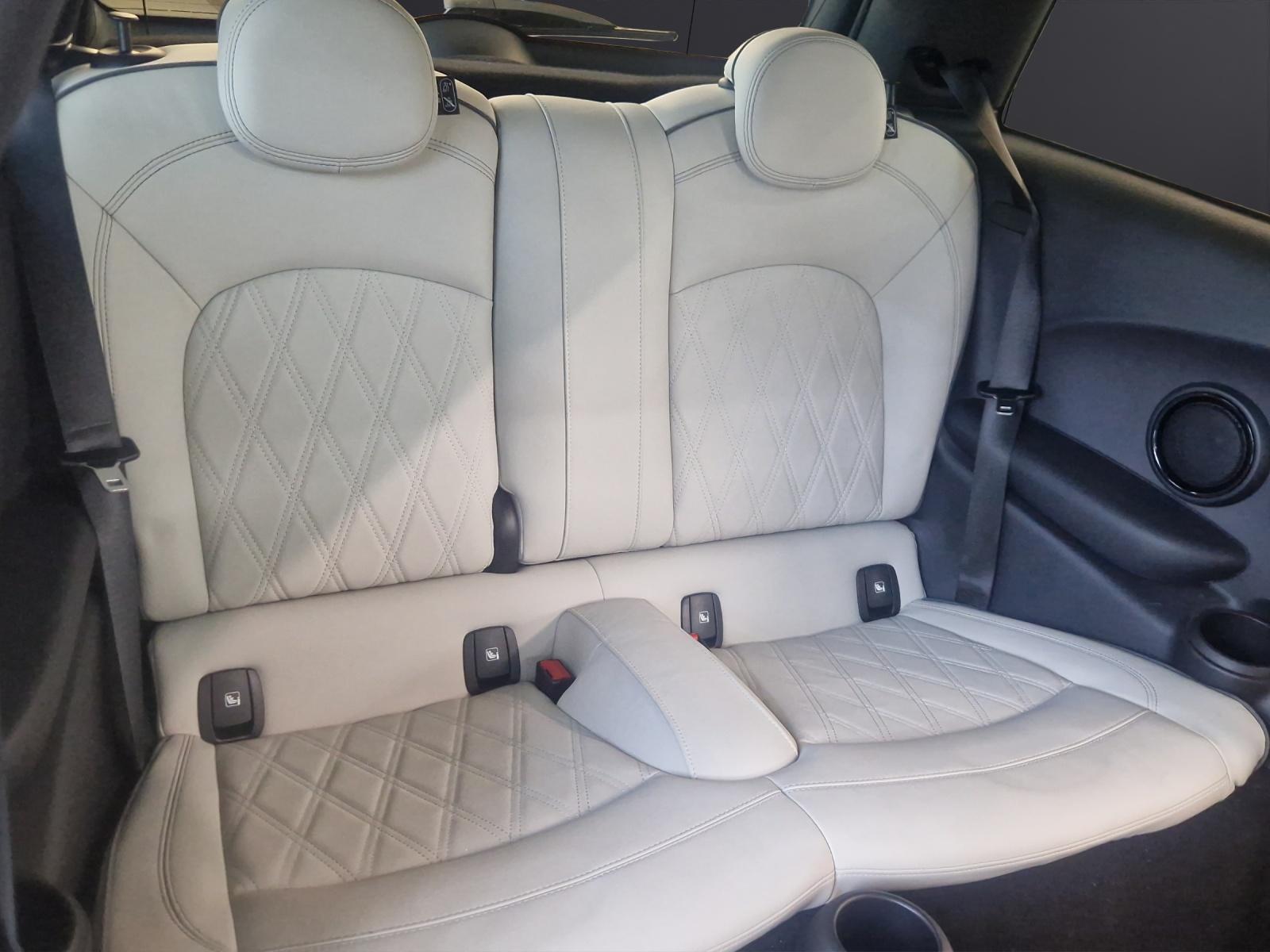 MINI F56 Cooper SE-image-13