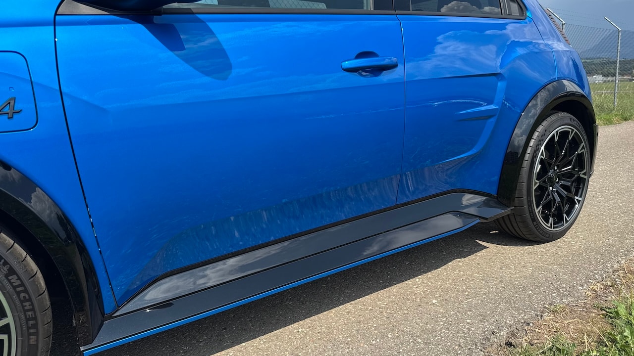 ALPINE A290 220 52kWh GT Performance-image-16