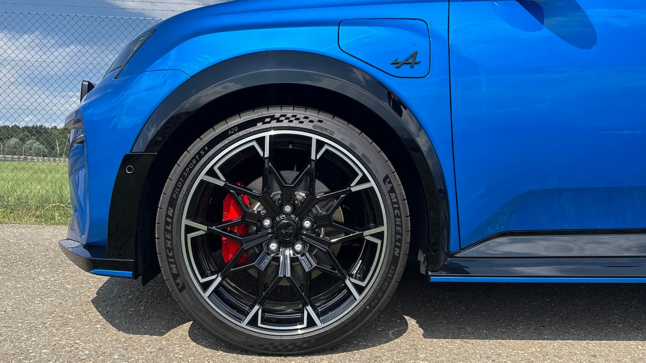 ALPINE A290 220 52kWh GT Performance-image-11