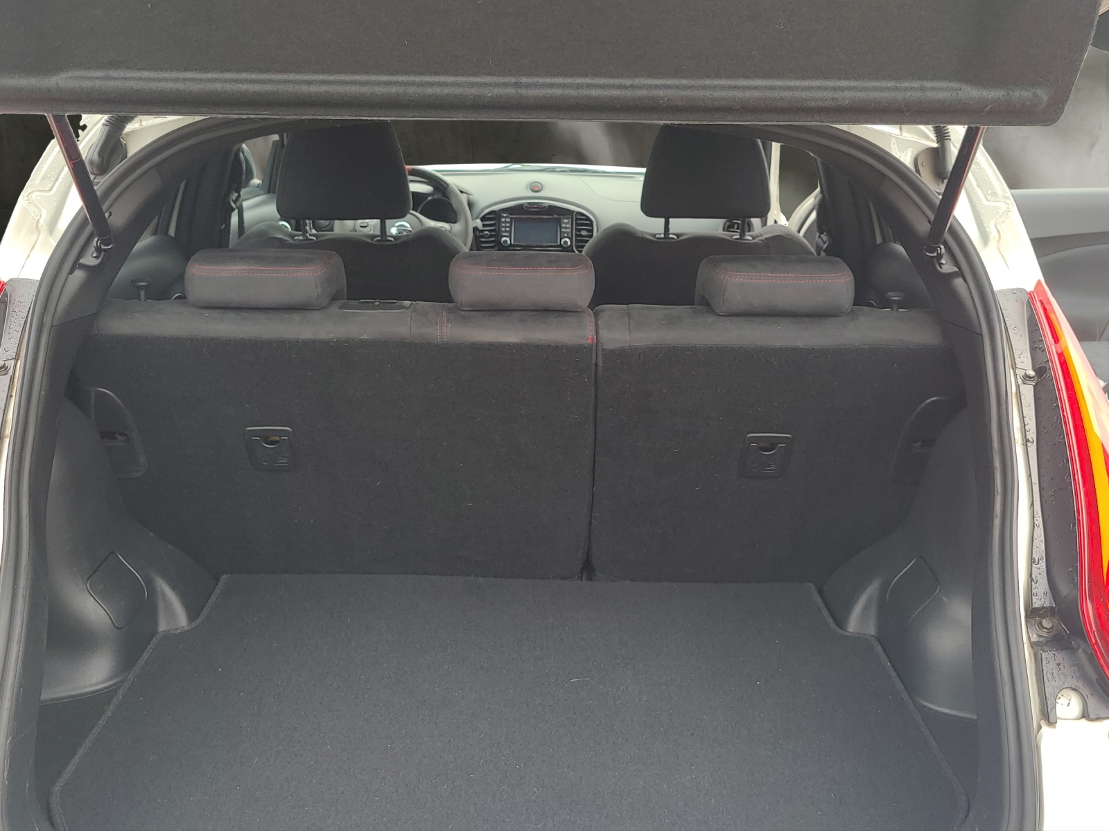 NISSAN Juke 1.6 DIG-T Nismo 4x4 Xtronic M-CVT-image-11