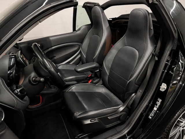 SMART fortwo Brabus Cabrio 109 Xclusive twinmatic-image-14