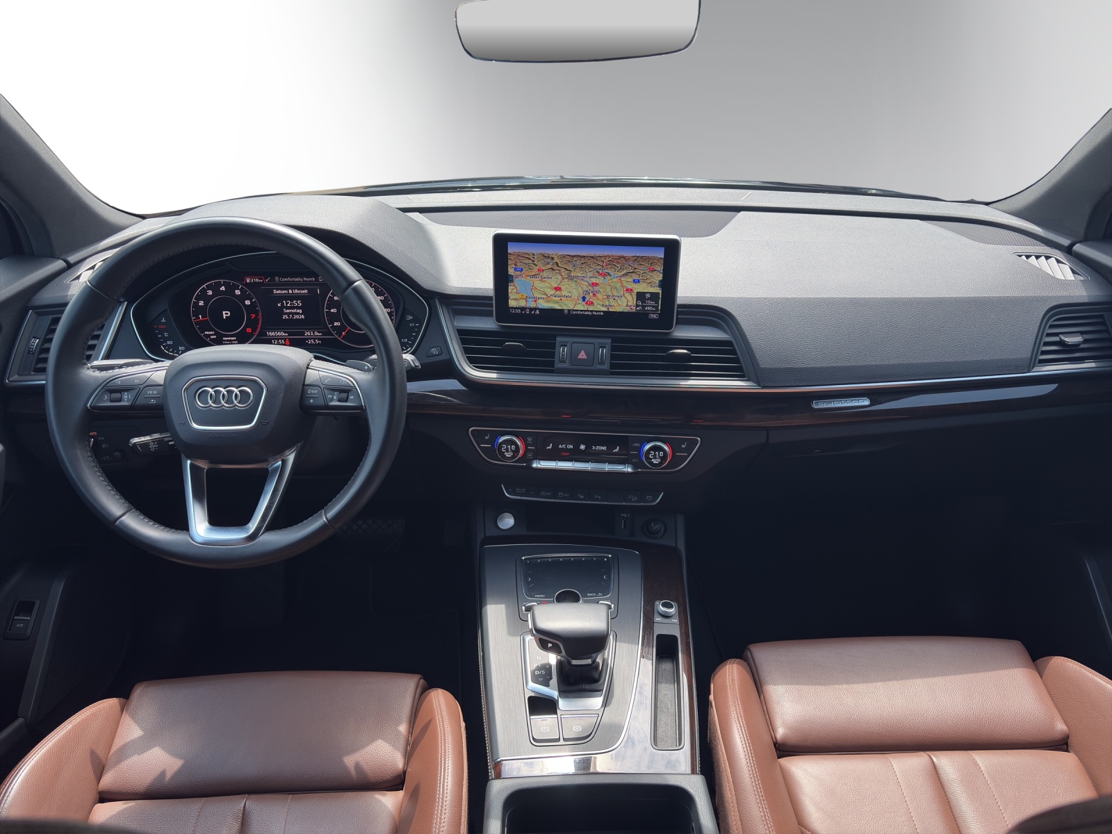 AUDI Q5 45 TFSI design S-Line quattro S-tronic-image-13