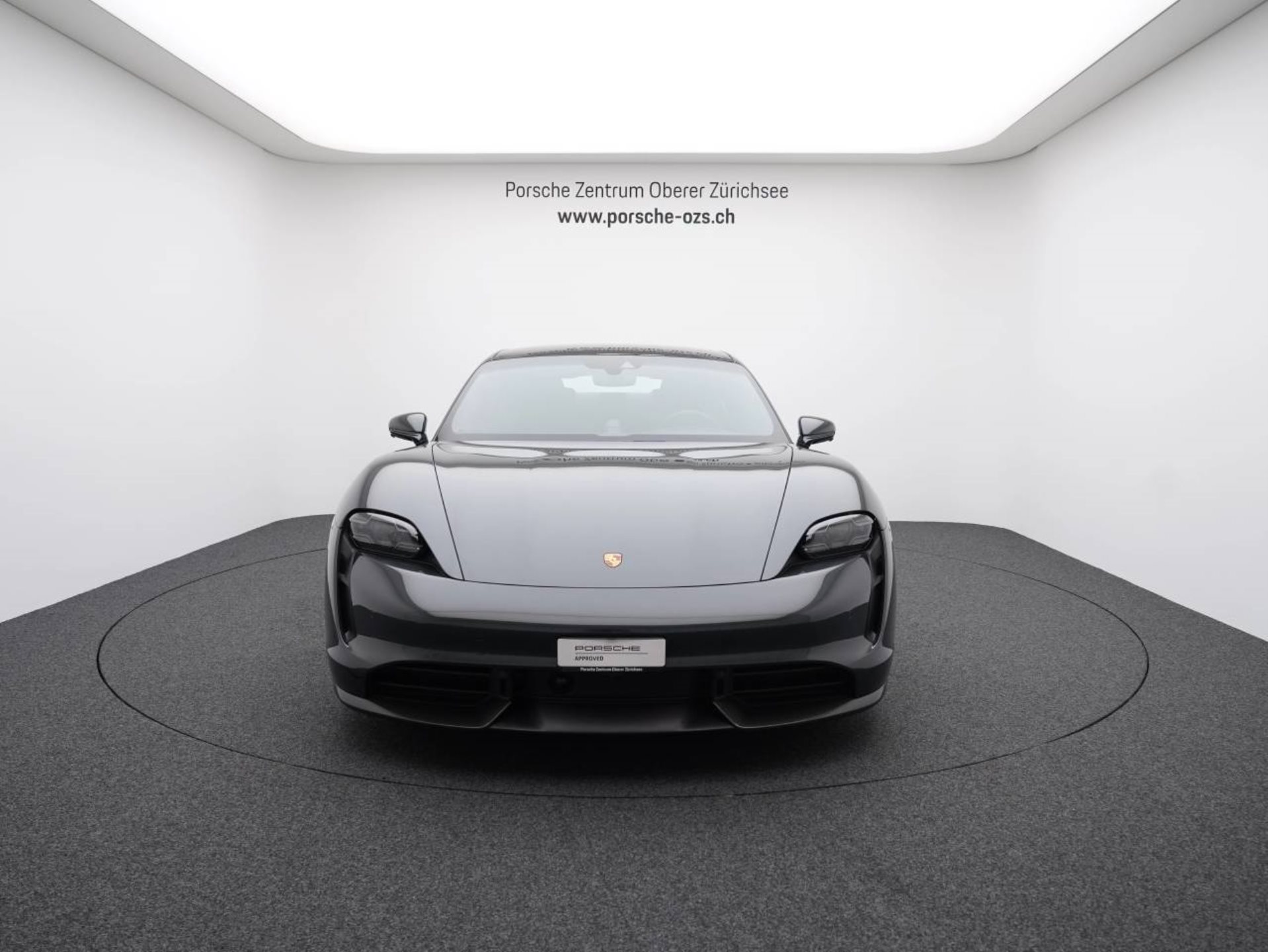 PORSCHE Taycan Turbo S-image-9