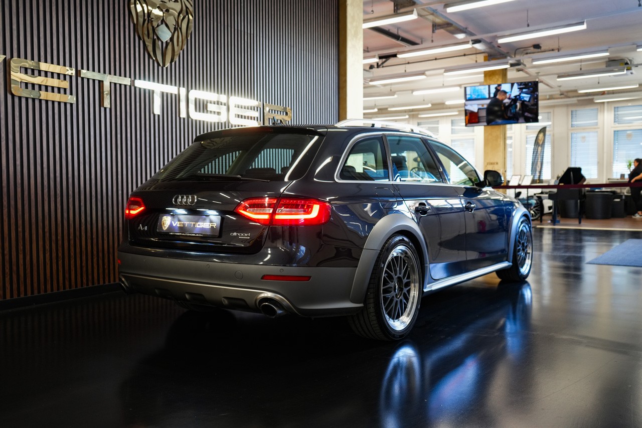 AUDI A4 allroad 2.0 TFSI quattro S-tronic-image-6