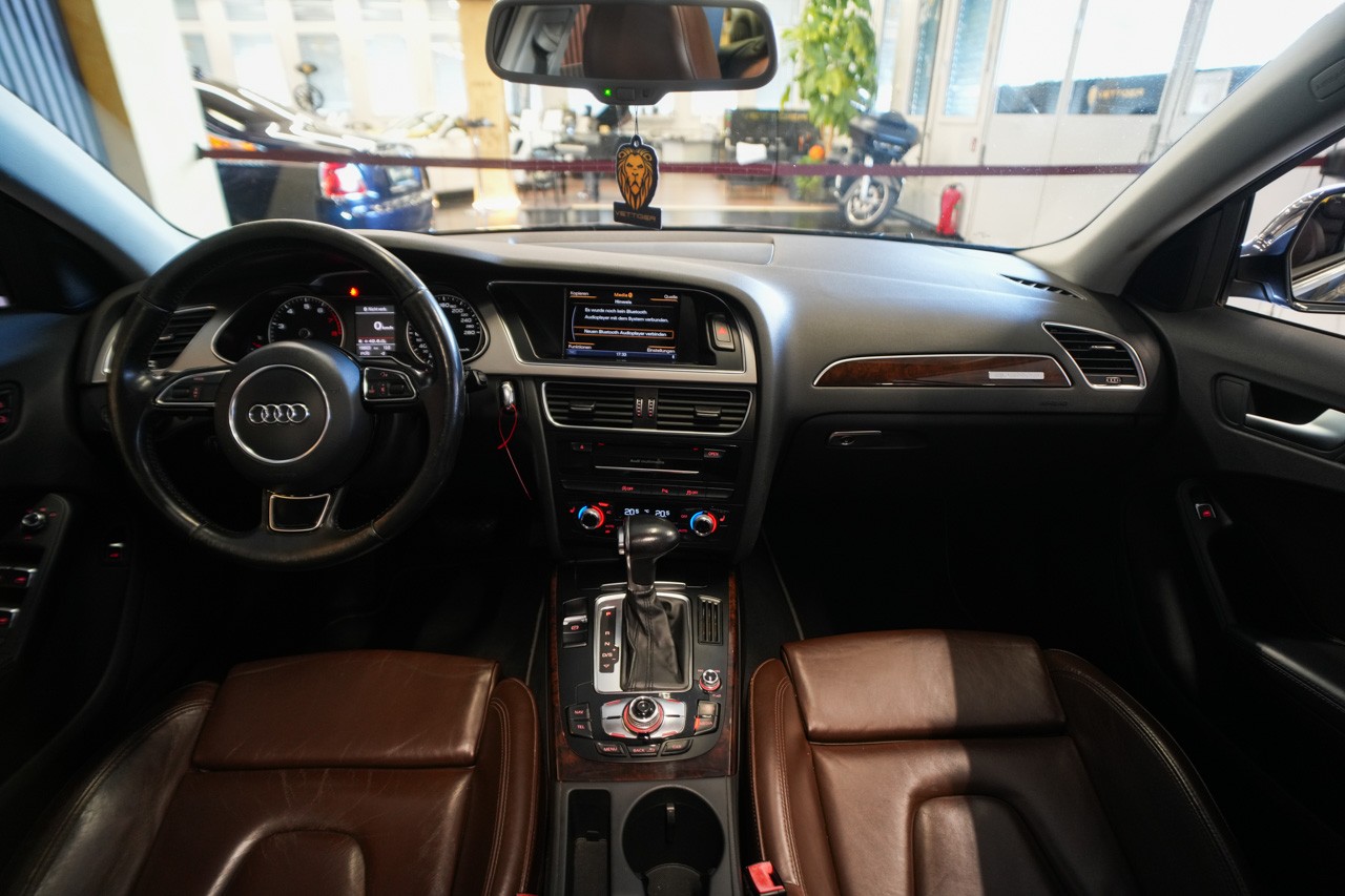 AUDI A4 allroad 2.0 TFSI quattro S-tronic-image-10