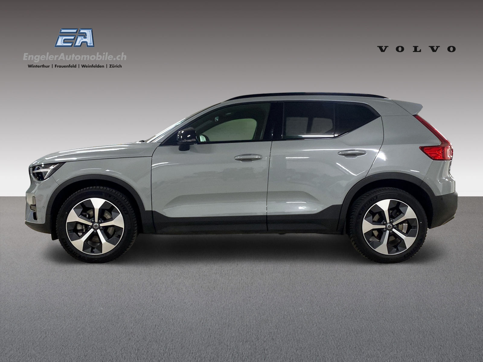 VOLVO XC40 2.0 B4 MH Plus Dark-image-2