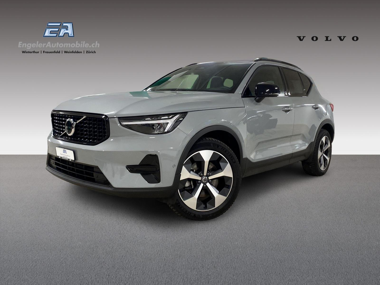 VOLVO XC40 2.0 B4 MH Plus Dark-image-0