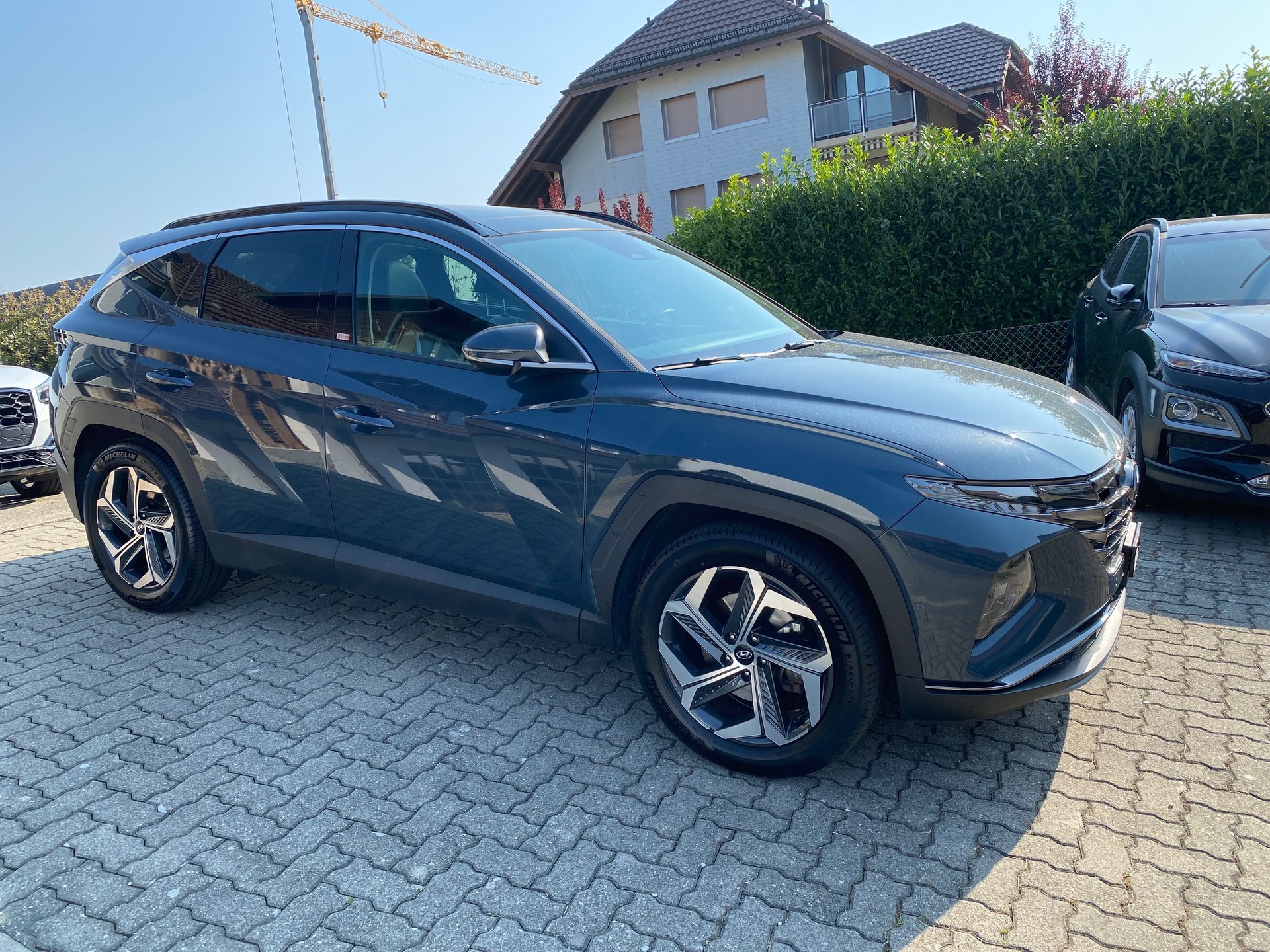 HYUNDAI Tucson 1.6 TGDI HEV Vertex 4WD Sehr Gepflegtes CH-Fahrzeug mit AHK abnehmbar Kg .1'650-image-0