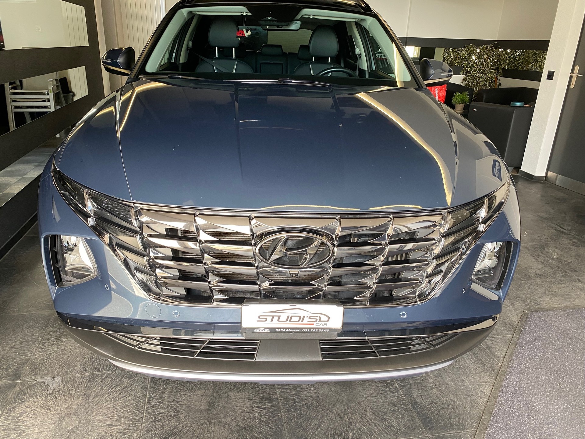 HYUNDAI Tucson 1.6 TGDI HEV Vertex 4WD Sehr Gepflegtes CH-Fahrzeug mit AHK abnehmbar Kg .1'650-image-1