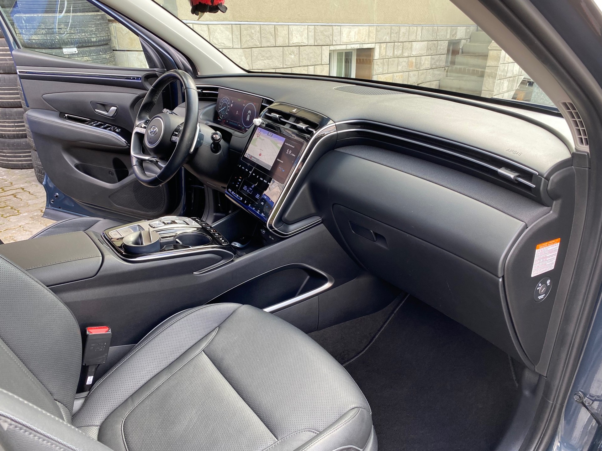 HYUNDAI Tucson 1.6 TGDI HEV Vertex 4WD Sehr Gepflegtes CH-Fahrzeug mit AHK abnehmbar Kg .1'650-image-7