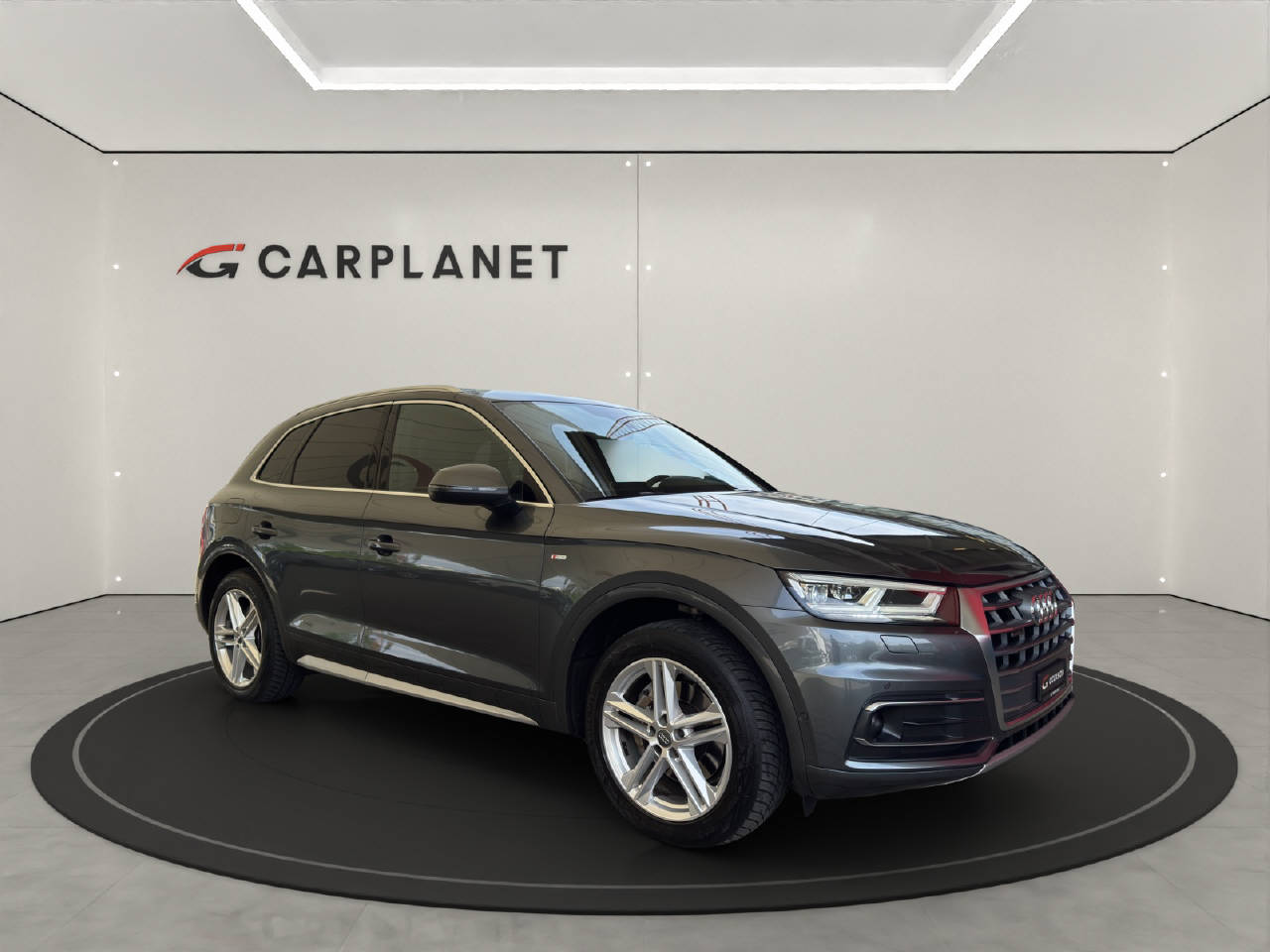 AUDI Q5 2.0 45 TFSI quattro S-Tronic-image-1