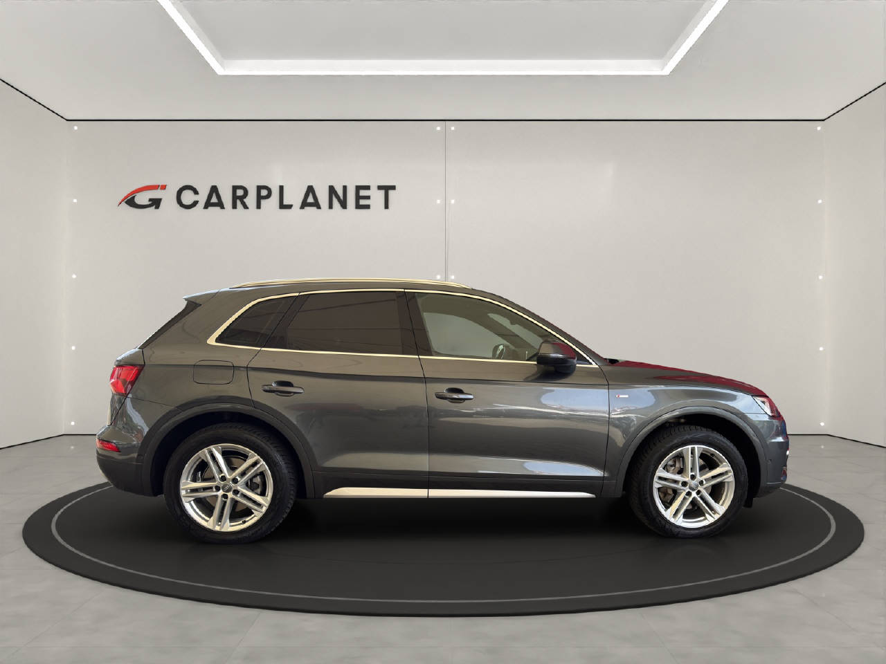 AUDI Q5 2.0 45 TFSI quattro S-Tronic-image-3