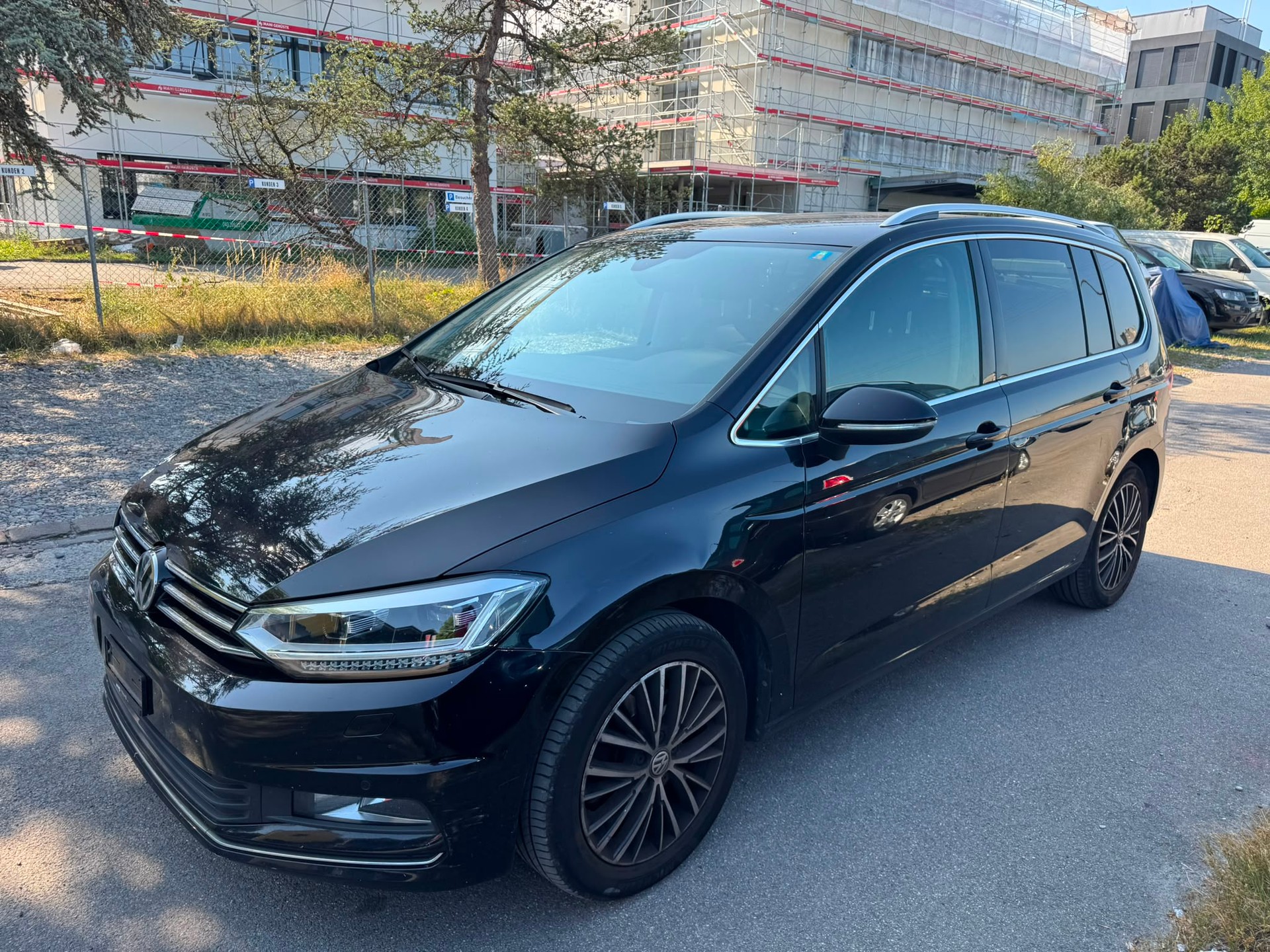VW Touran 2.0 TDI BlueMotion Technology Comfortline-image-1
