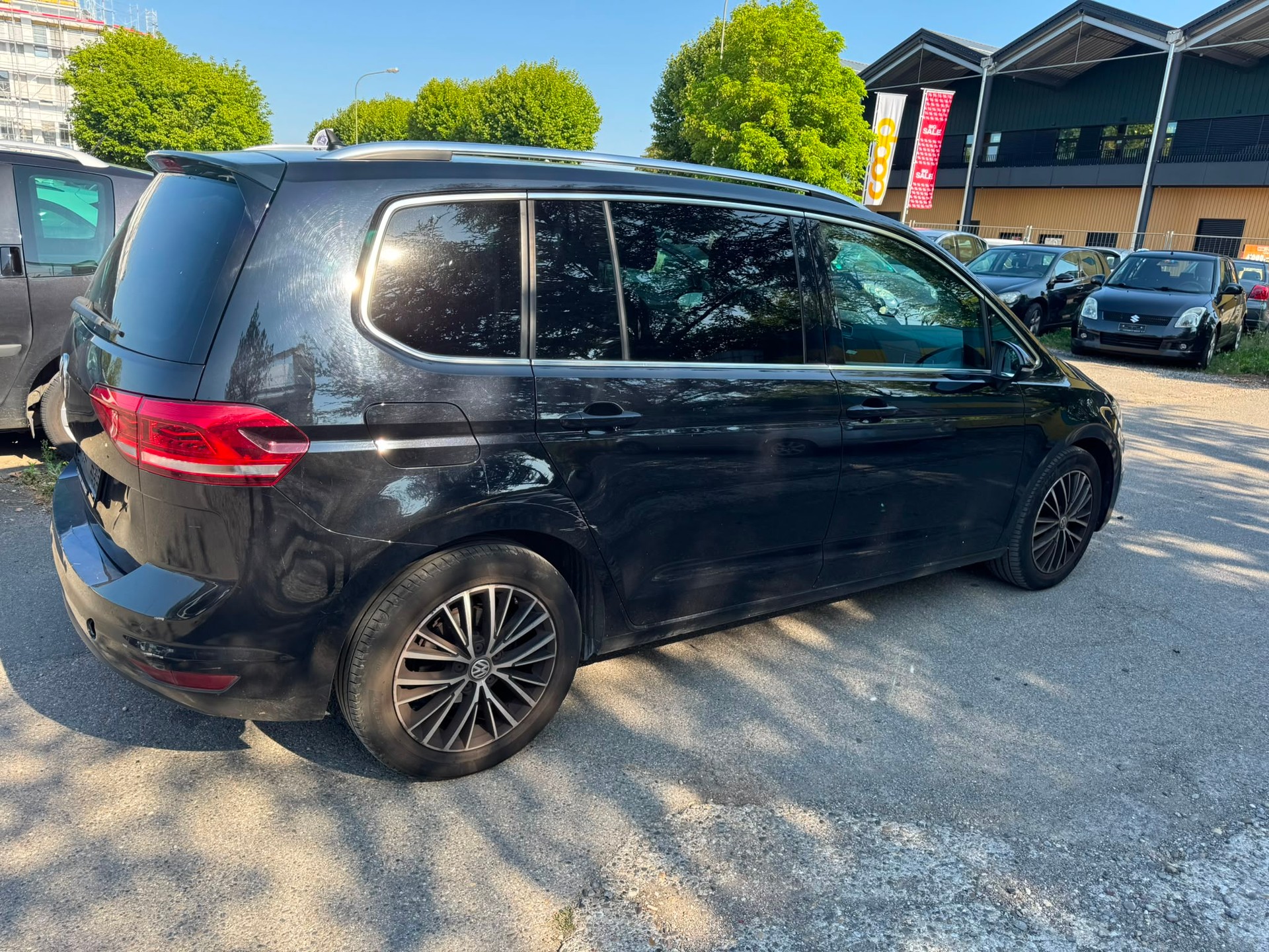 VW Touran 2.0 TDI BlueMotion Technology Comfortline-image-6