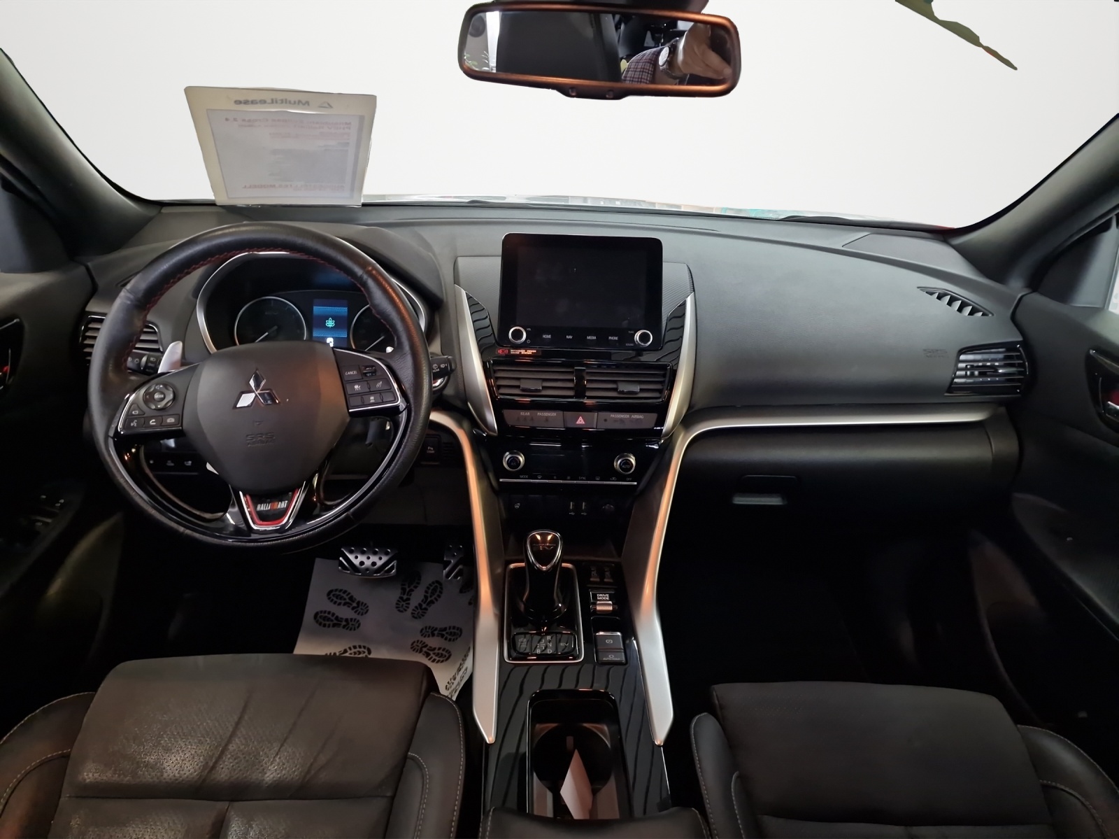 MITSUBISHI Eclipse Cross 2.4 PHEV Ralliart 4WD-image-11