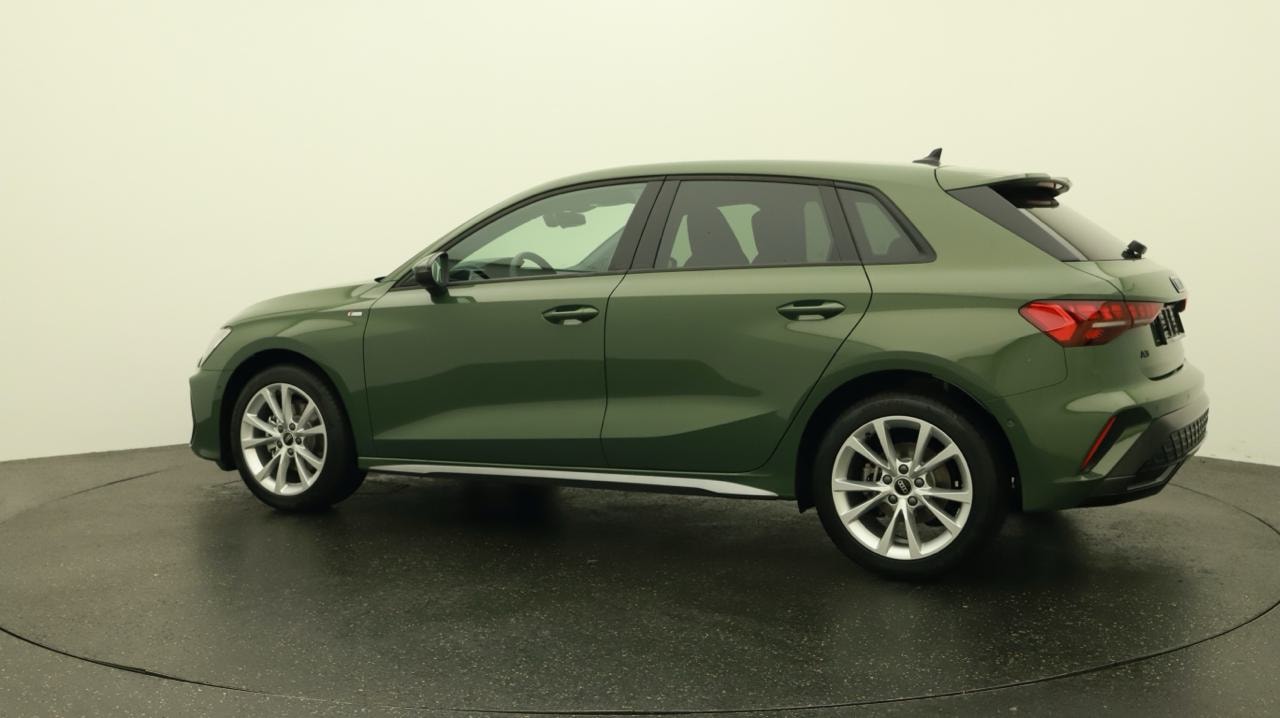 AUDI A3 Sportback 35 TFSI S line S-tronic-image-2