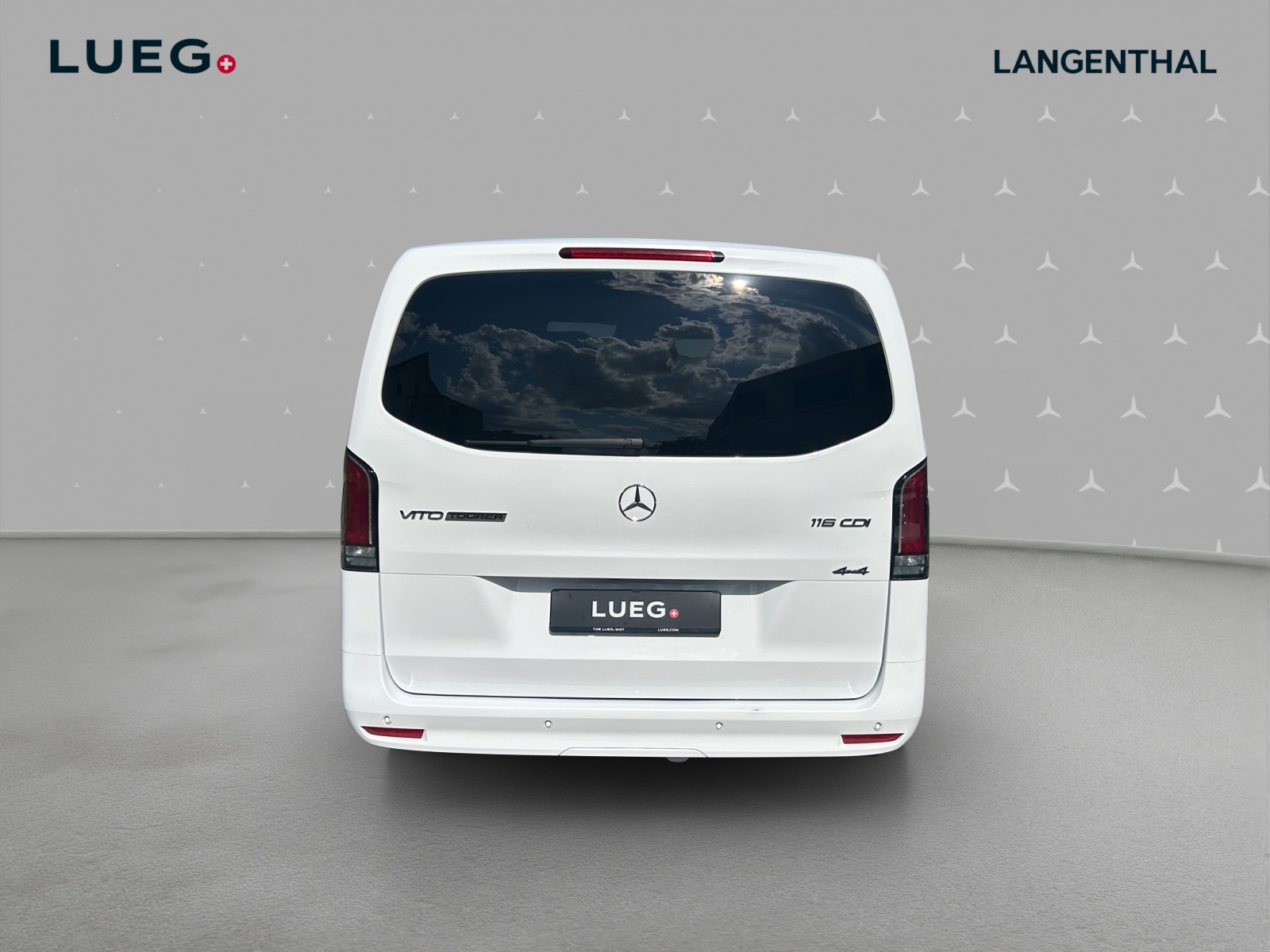 MERCEDES-BENZ Vito 116 CDI Lang Tourer 9G-Tronic 4M Select-image-3