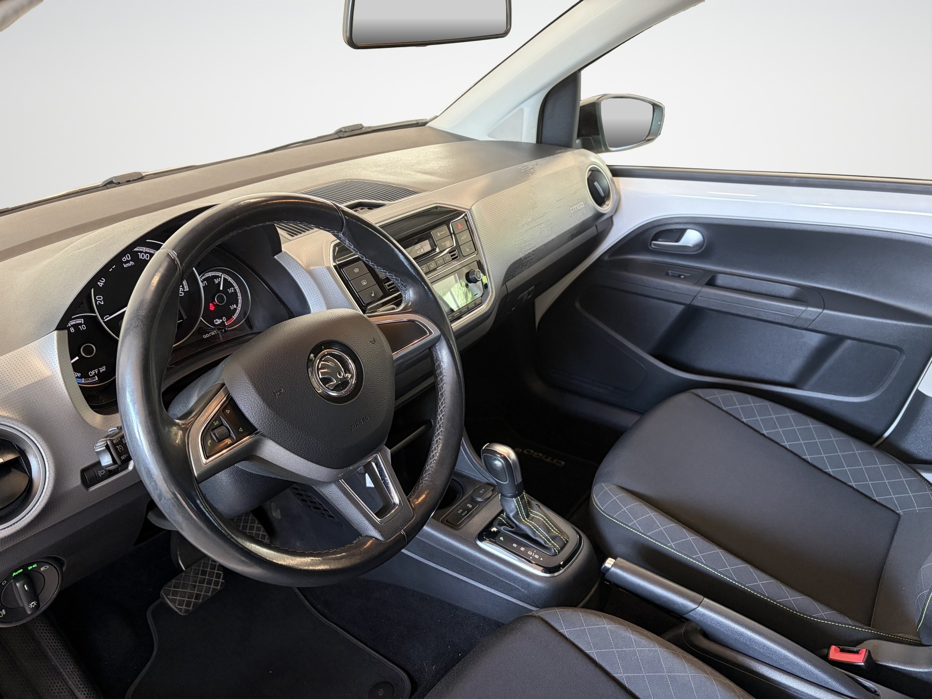 SKODA Citigo e Style-image-8