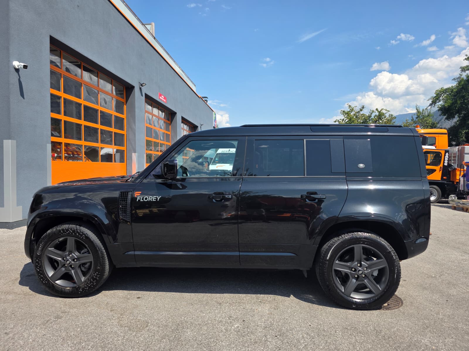LAND ROVER 3.0 D I6 250 SE-image-1