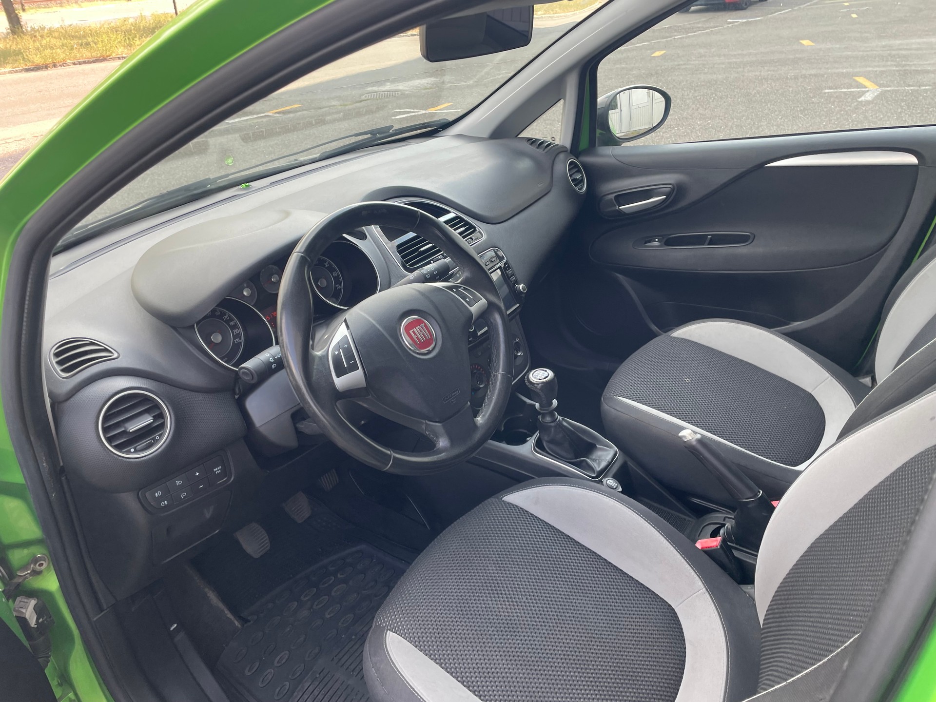 FIAT Punto 0.9 Twinair Lounge-image-6