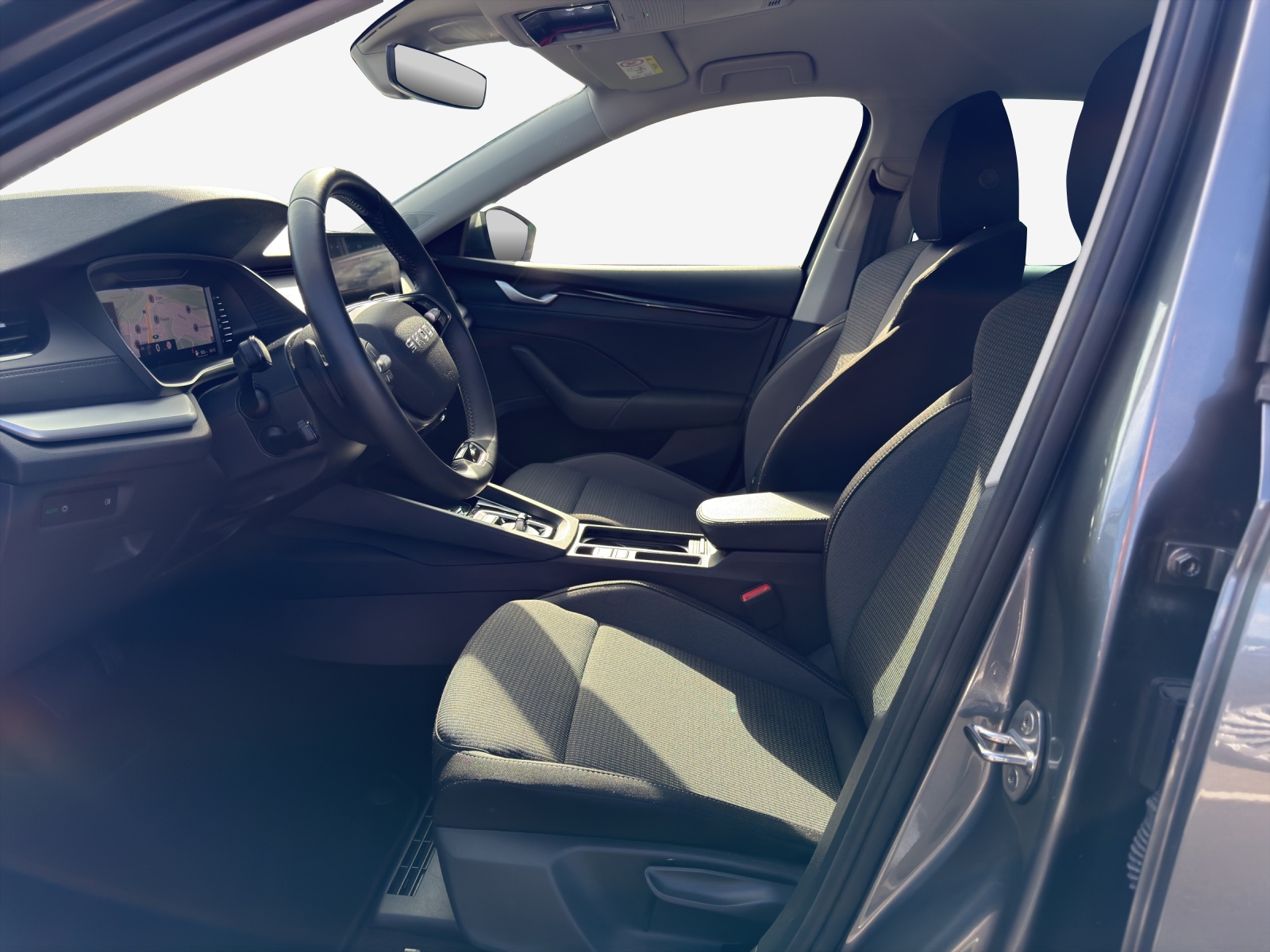 SKODA Octavia Combi 1.5 TSI mHEV DSG Dynamic-image-7