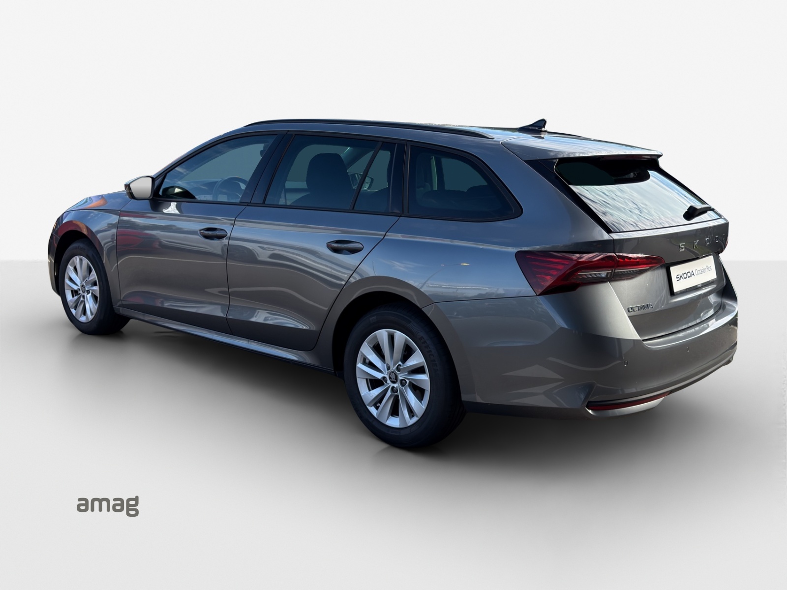 SKODA Octavia Combi 1.5 TSI mHEV DSG Dynamic-image-2