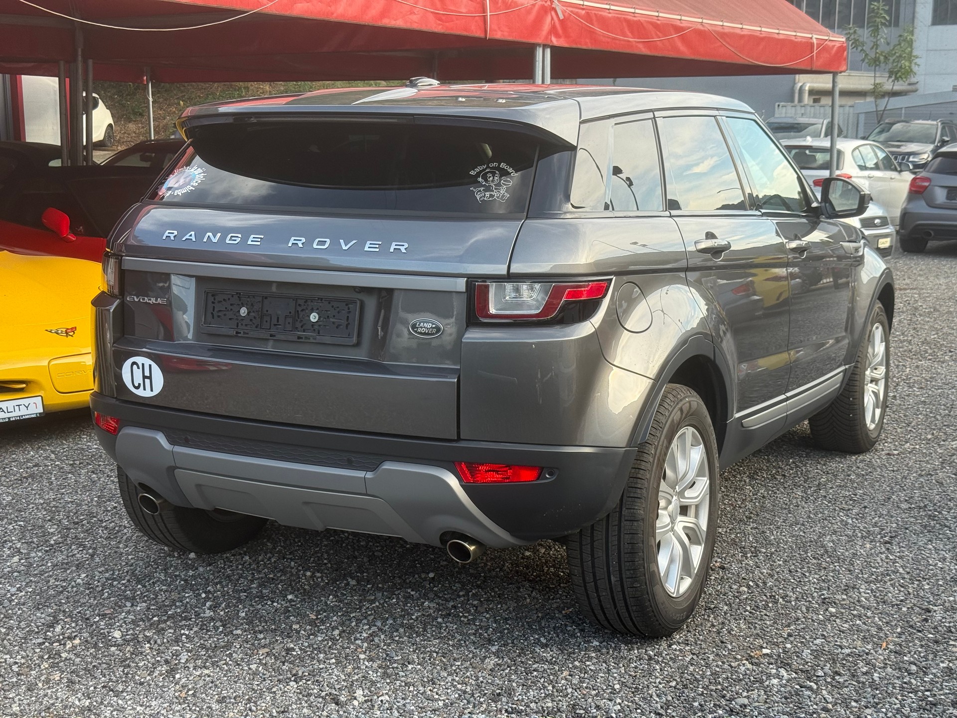 LAND ROVER Range Rover Evoque 2.0 TD4 SE Dynamic-image-2