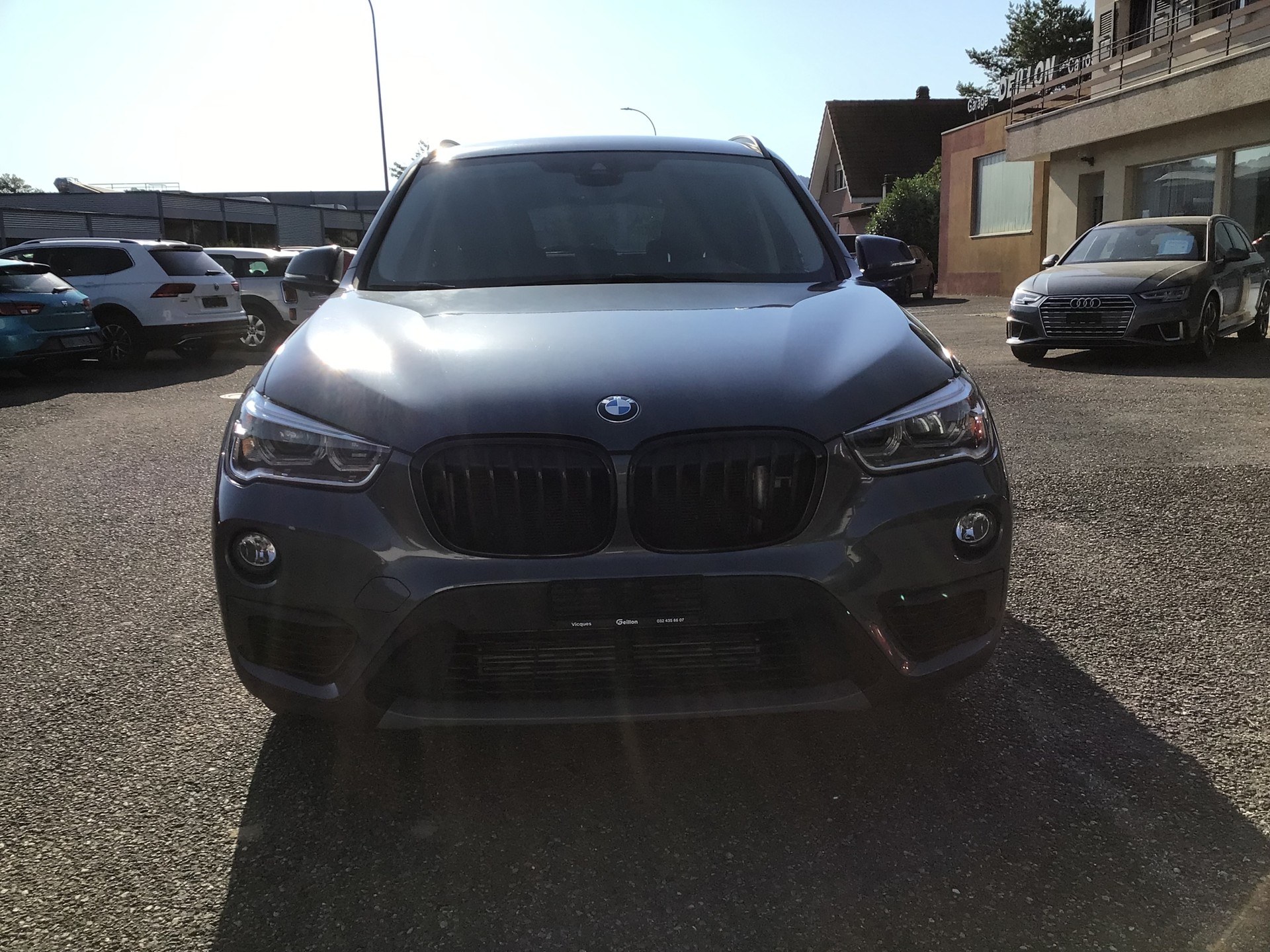 BMW X1 xDrive 20i Steptronic-image-1