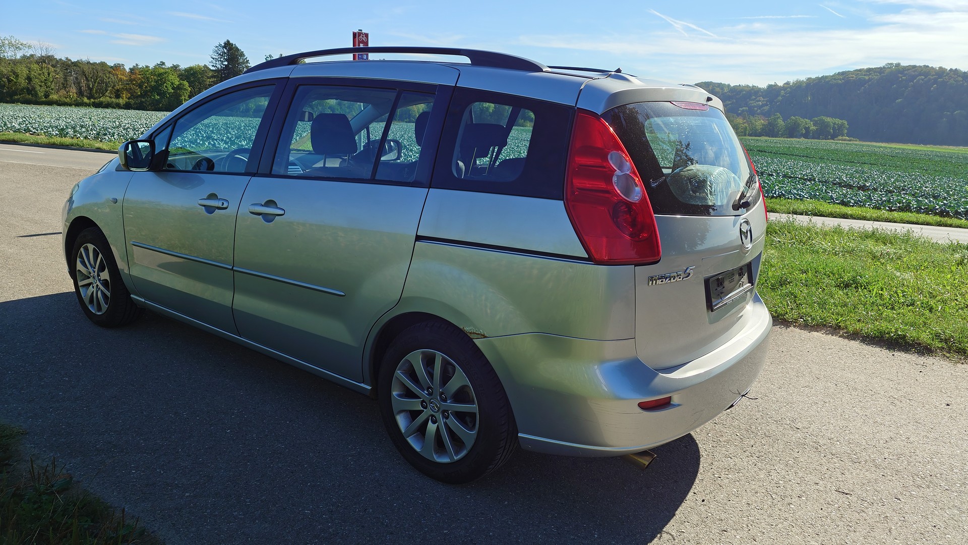MAZDA 5 2.0 16V Confort-image-2