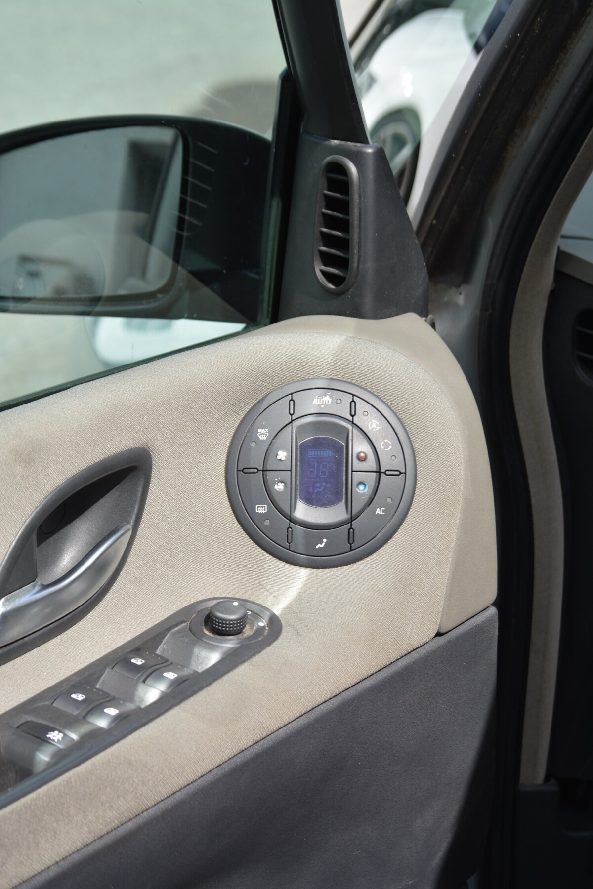 RENAULT Espace 2.0 Turbo Expression-image-8