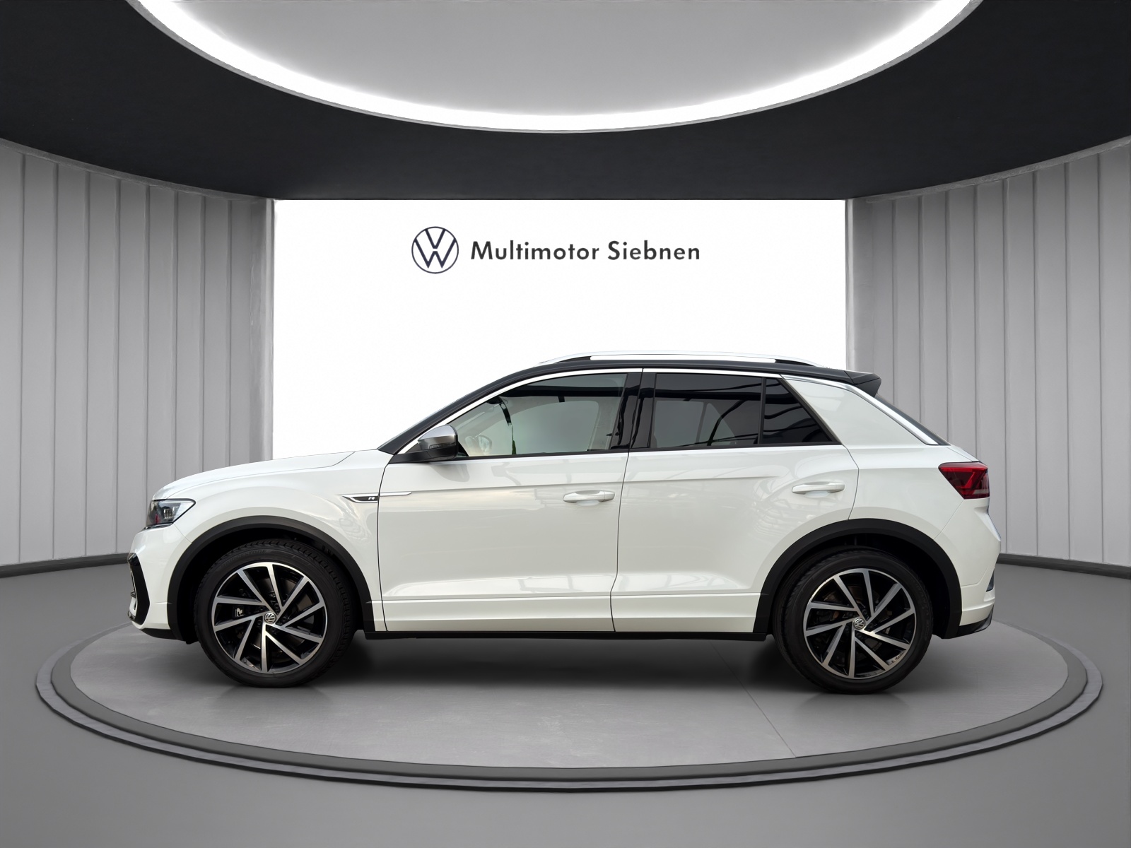 VW T-Roc 2.0 TSI R DSG 4Motion-image-1