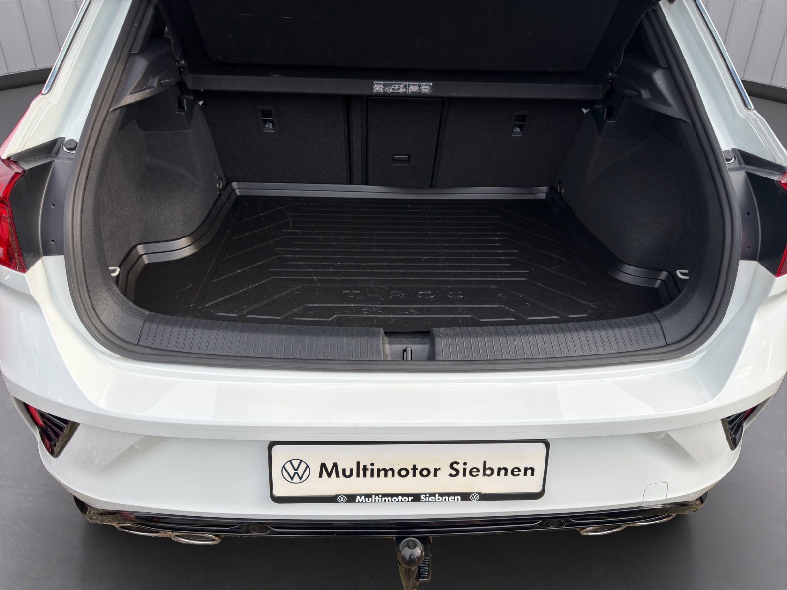 VW T-Roc 2.0 TSI R DSG 4Motion-image-13