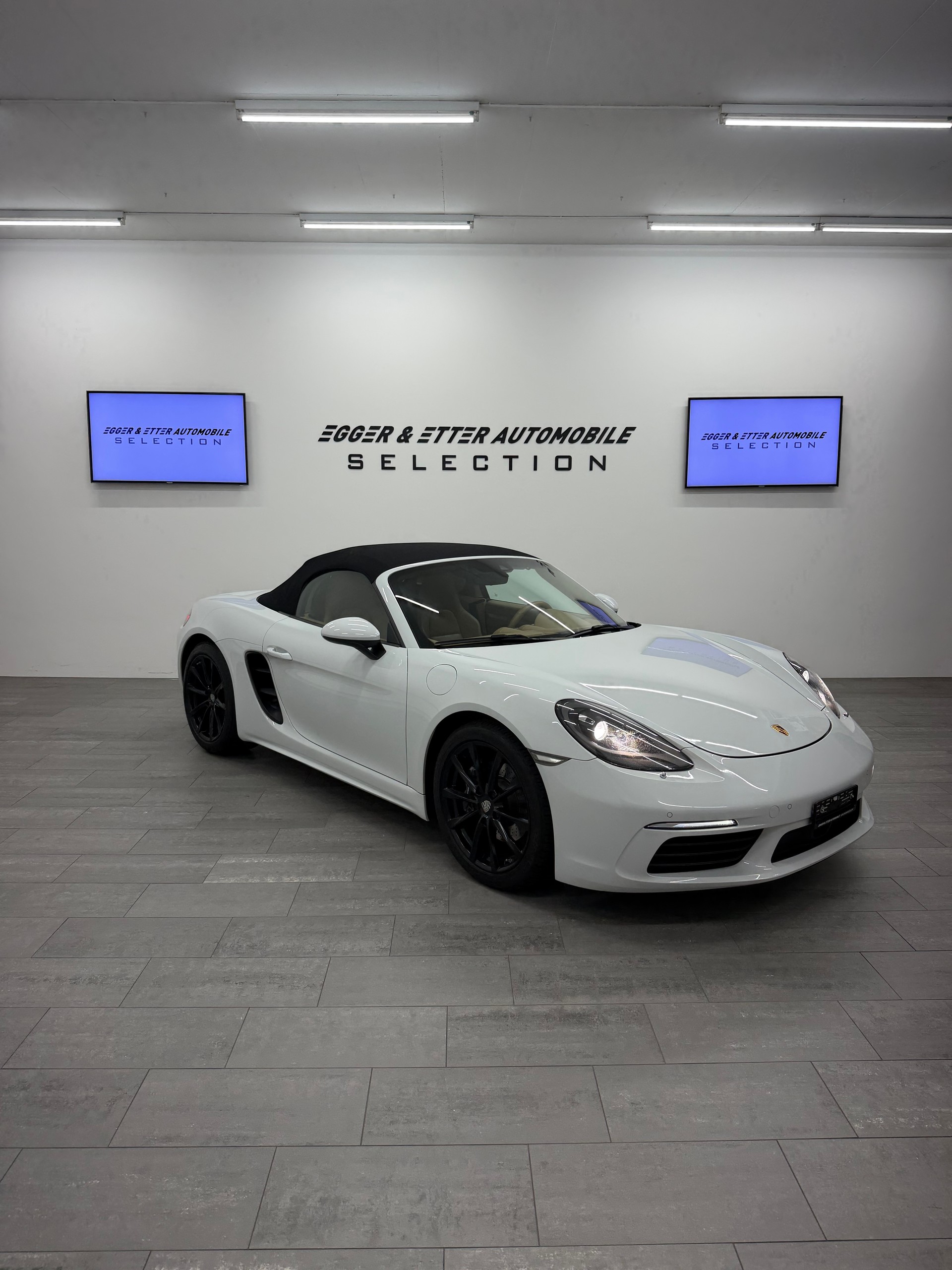 PORSCHE 718 Boxster 2.0 PDK-image-2