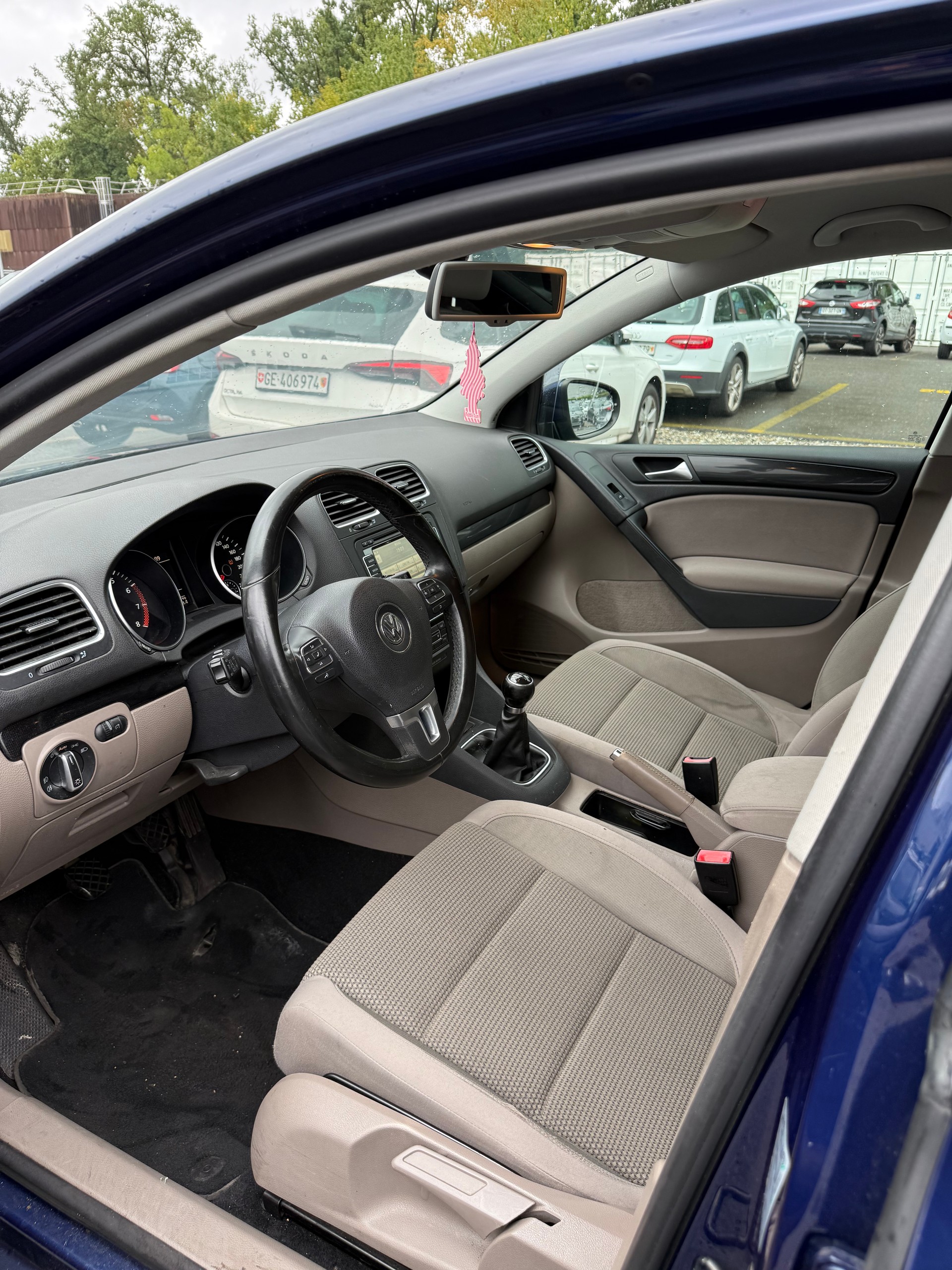 VW Golf 1.4 TSI Highline-image-9