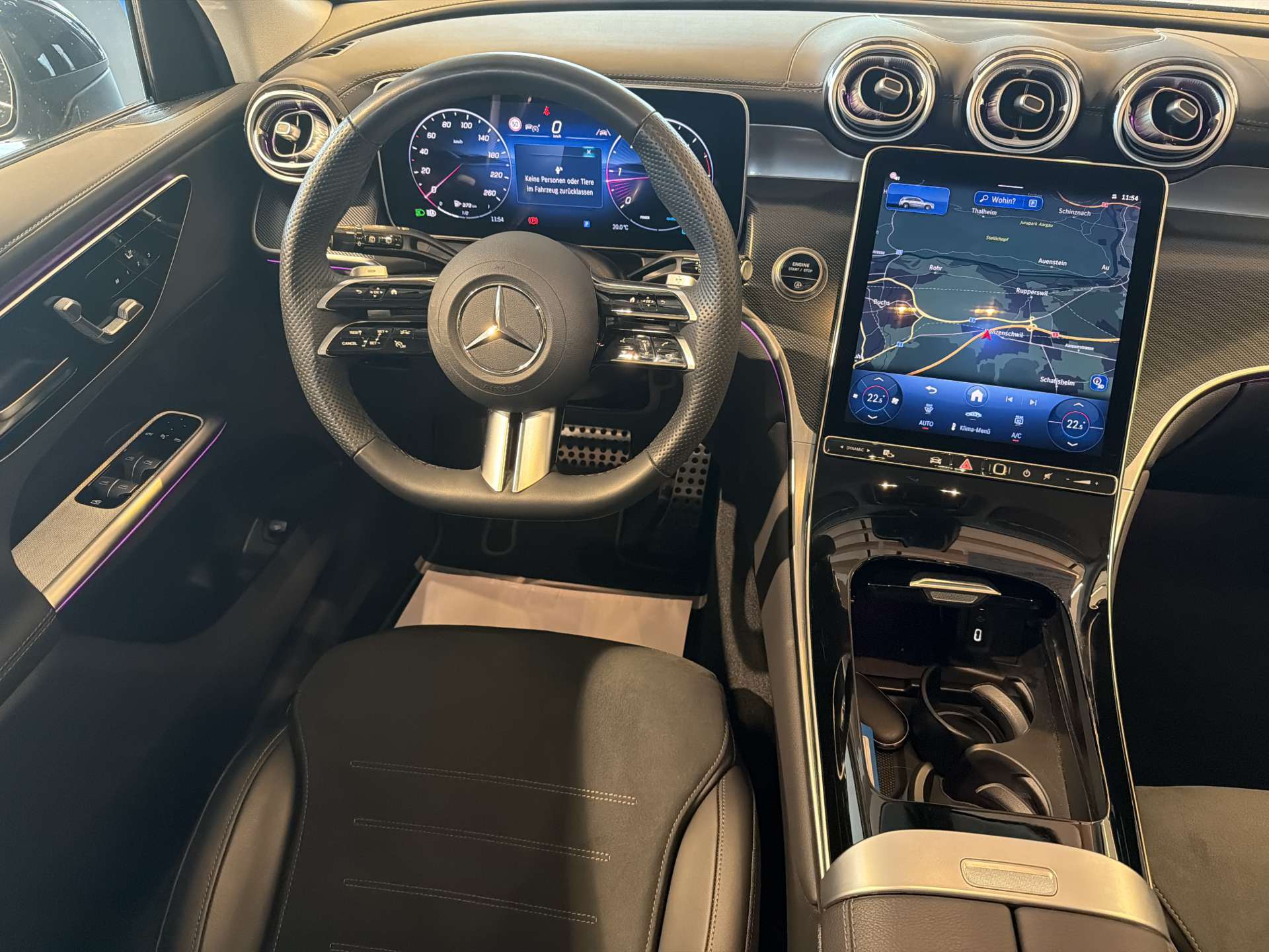 MERCEDES-BENZ GLC 220 d AMG-Line 4Matic G-Tronic Automat-image-4