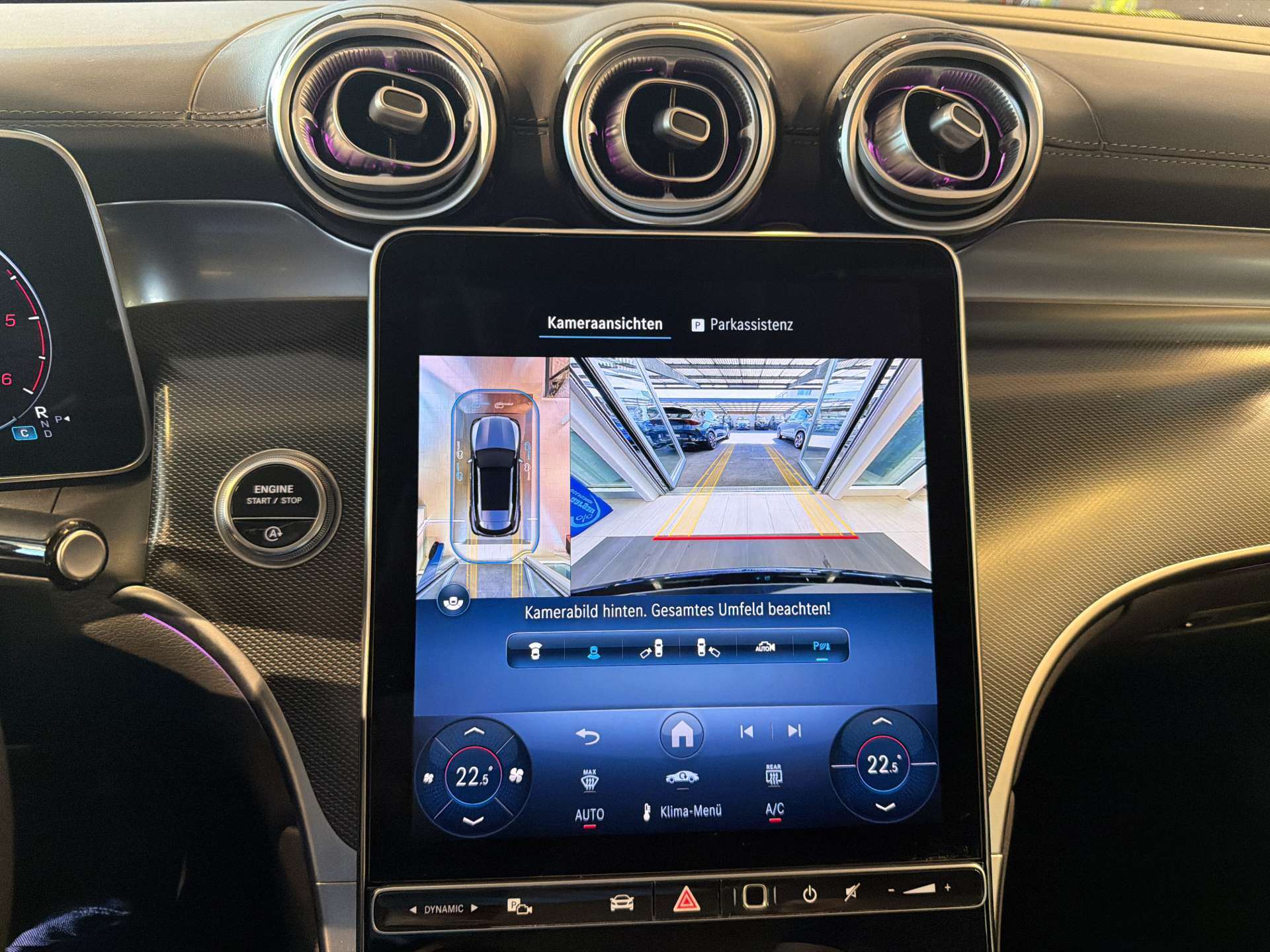 MERCEDES-BENZ GLC 220 d AMG-Line 4Matic G-Tronic Automat-image-9
