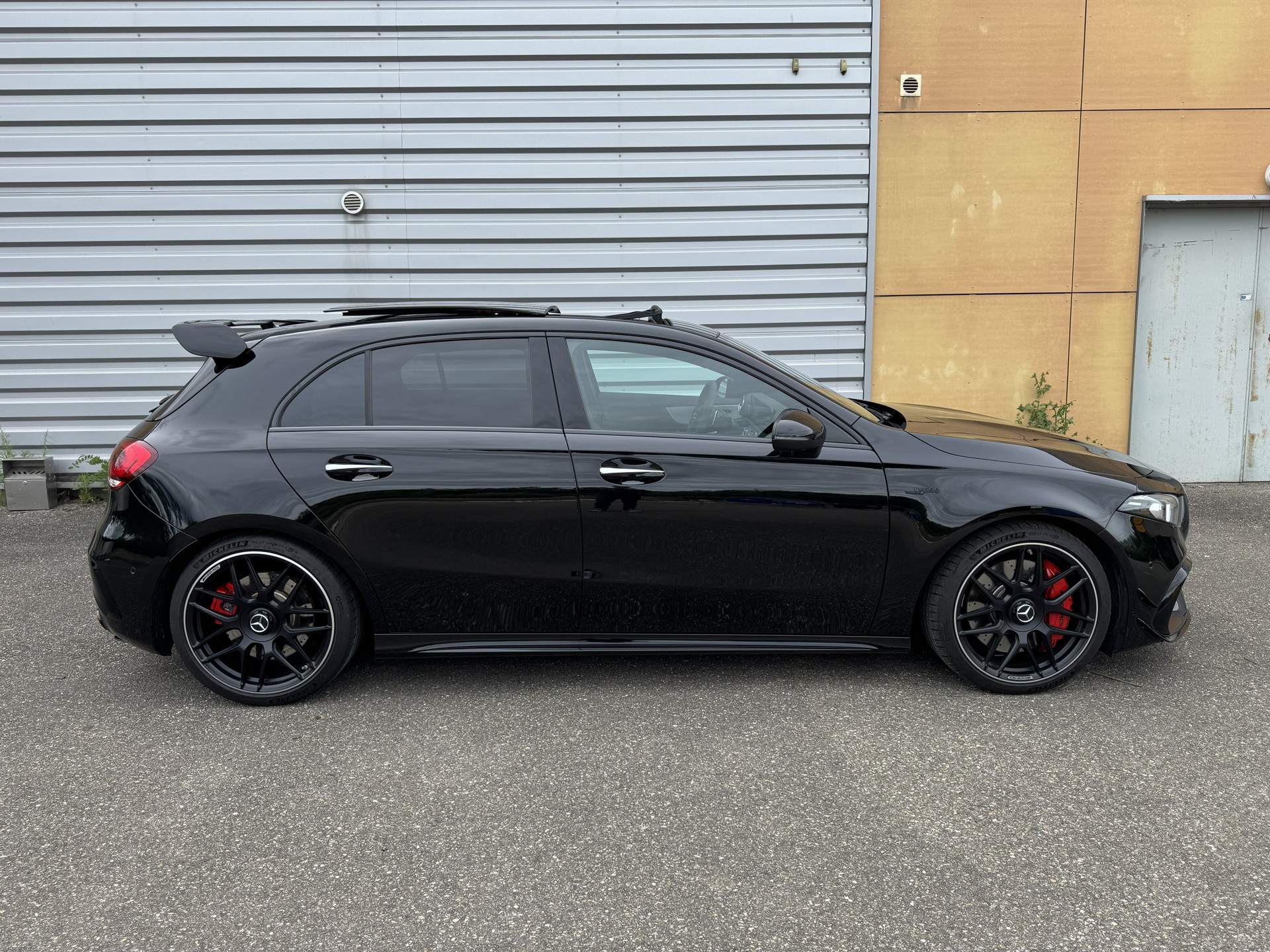 MERCEDES-BENZ A 45 S AMG 4matic+-image-2