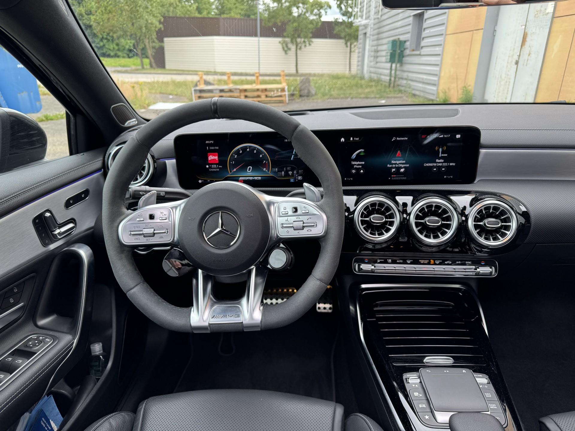 MERCEDES-BENZ A 45 S AMG 4matic+-image-3