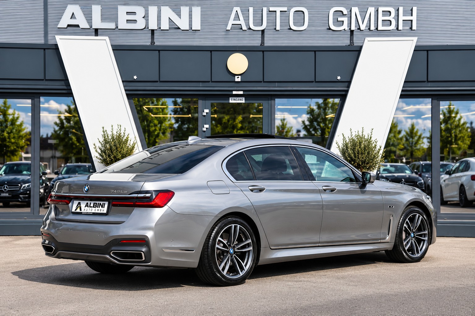 BMW 745Le M-Sport xDrive SAG-showroom-element-2