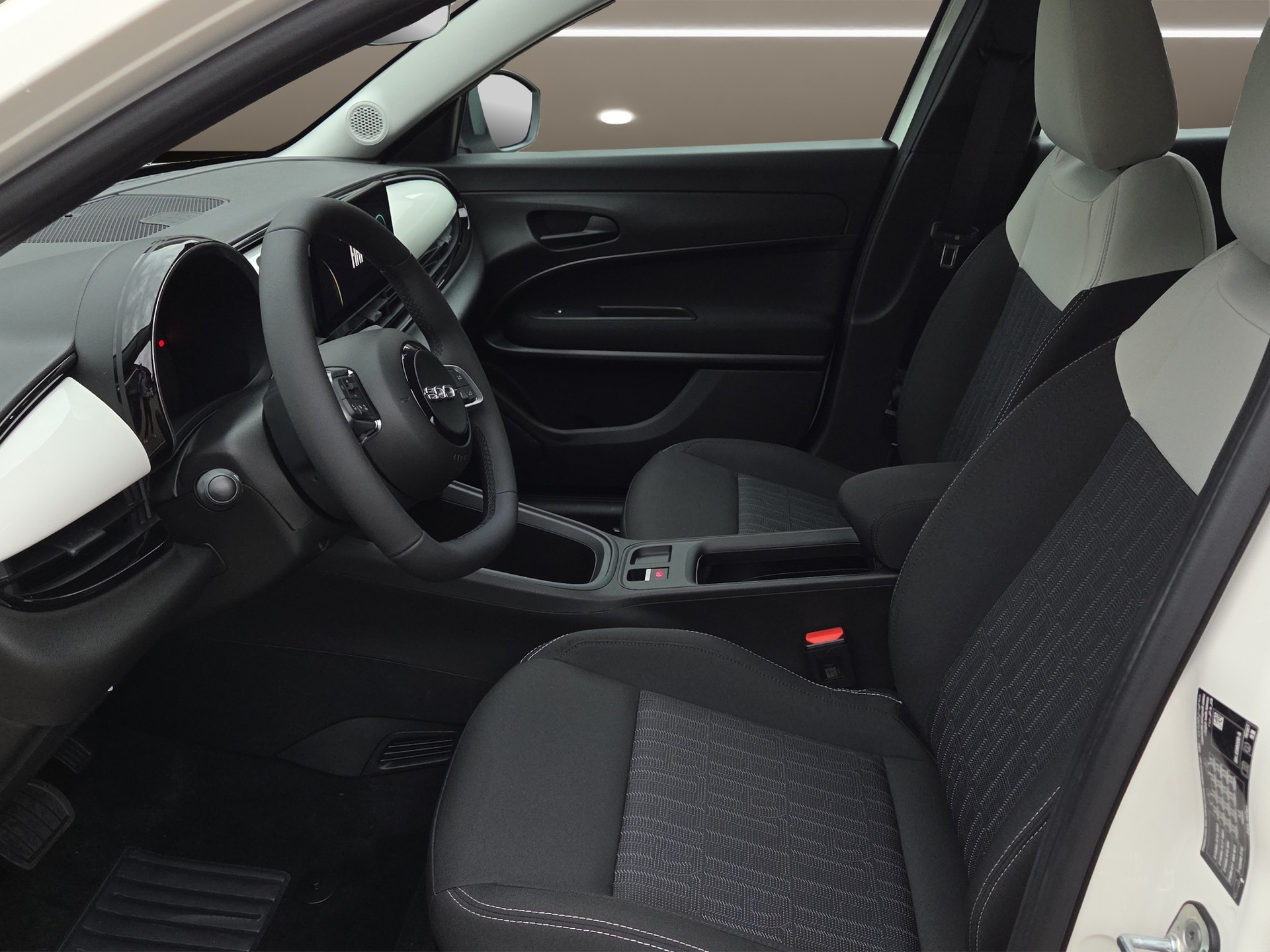 FIAT 600 1.2 Hybrid Icon Swi-image-7
