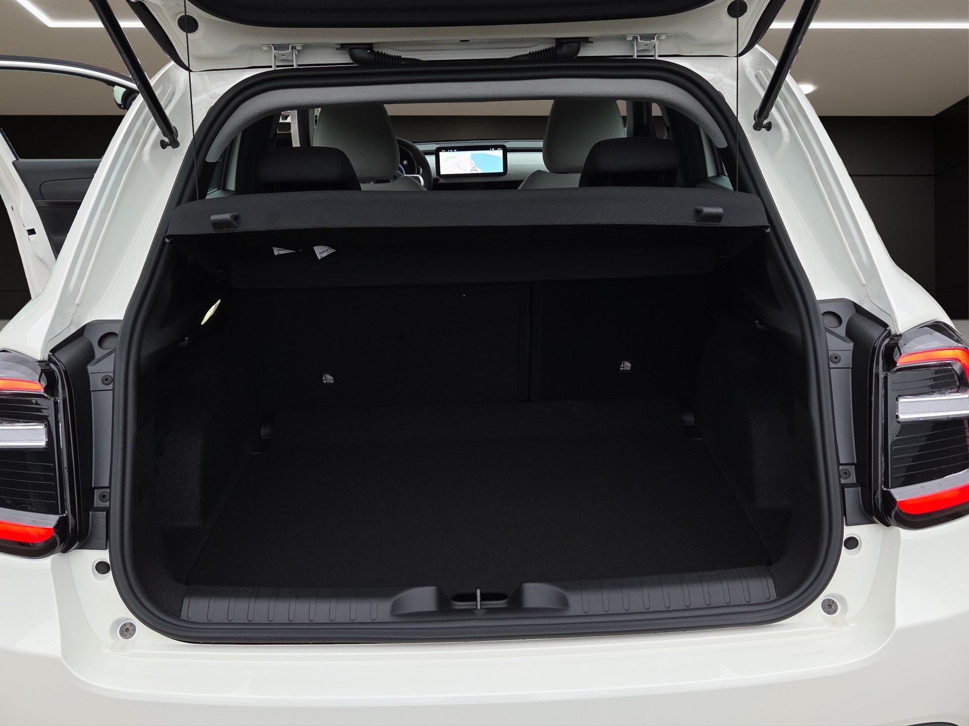 FIAT 600 1.2 Hybrid Icon Swi-image-14