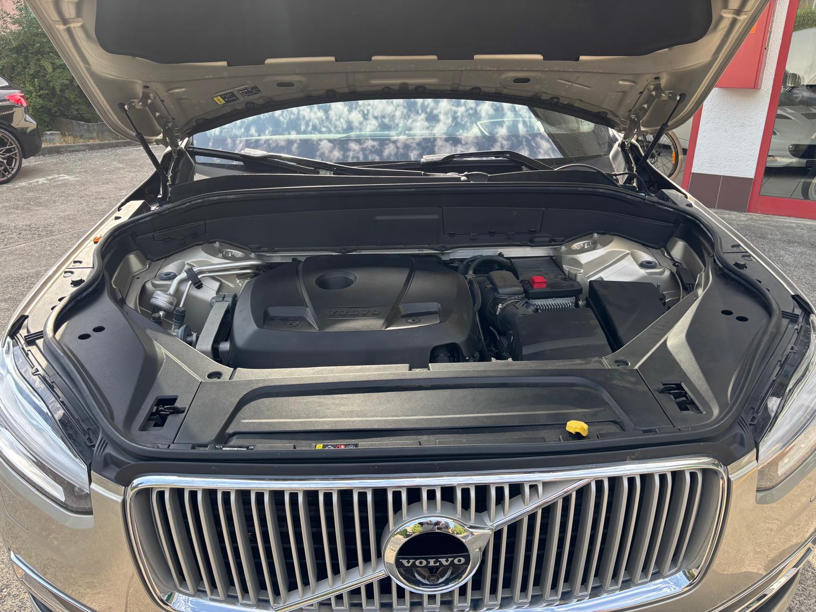 VOLVO XC90 T6 AWD Inscription Geartronic-image-5