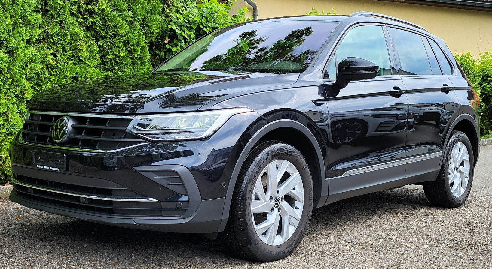 VW Tiguan 2.0 TDI SCR Life 4Motion DSG-image-1
