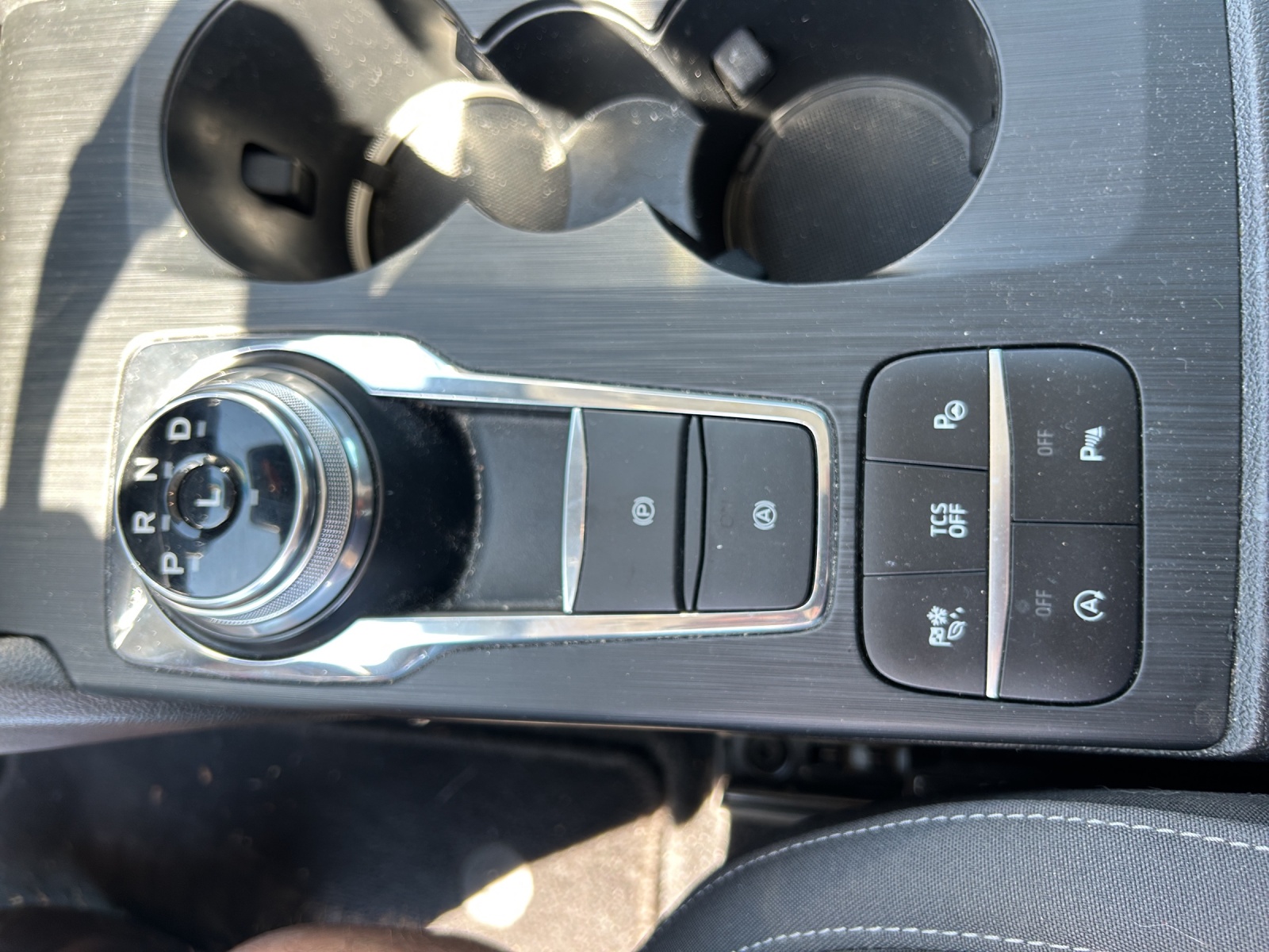 FORD Focus 1.0 SCTi Trend Automatic-image-13